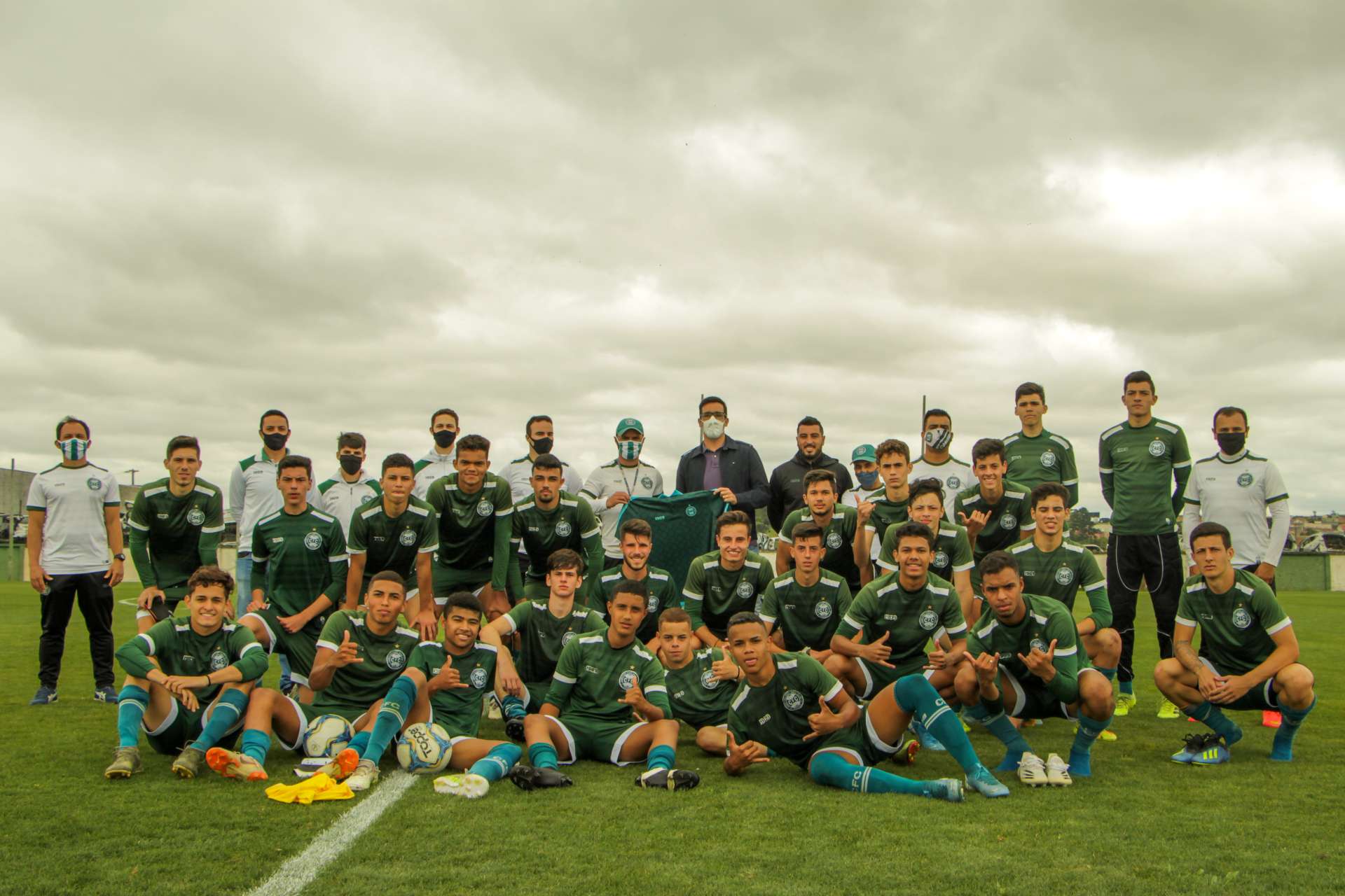 T�cnico da Sele��o Sub-17 visita o CT