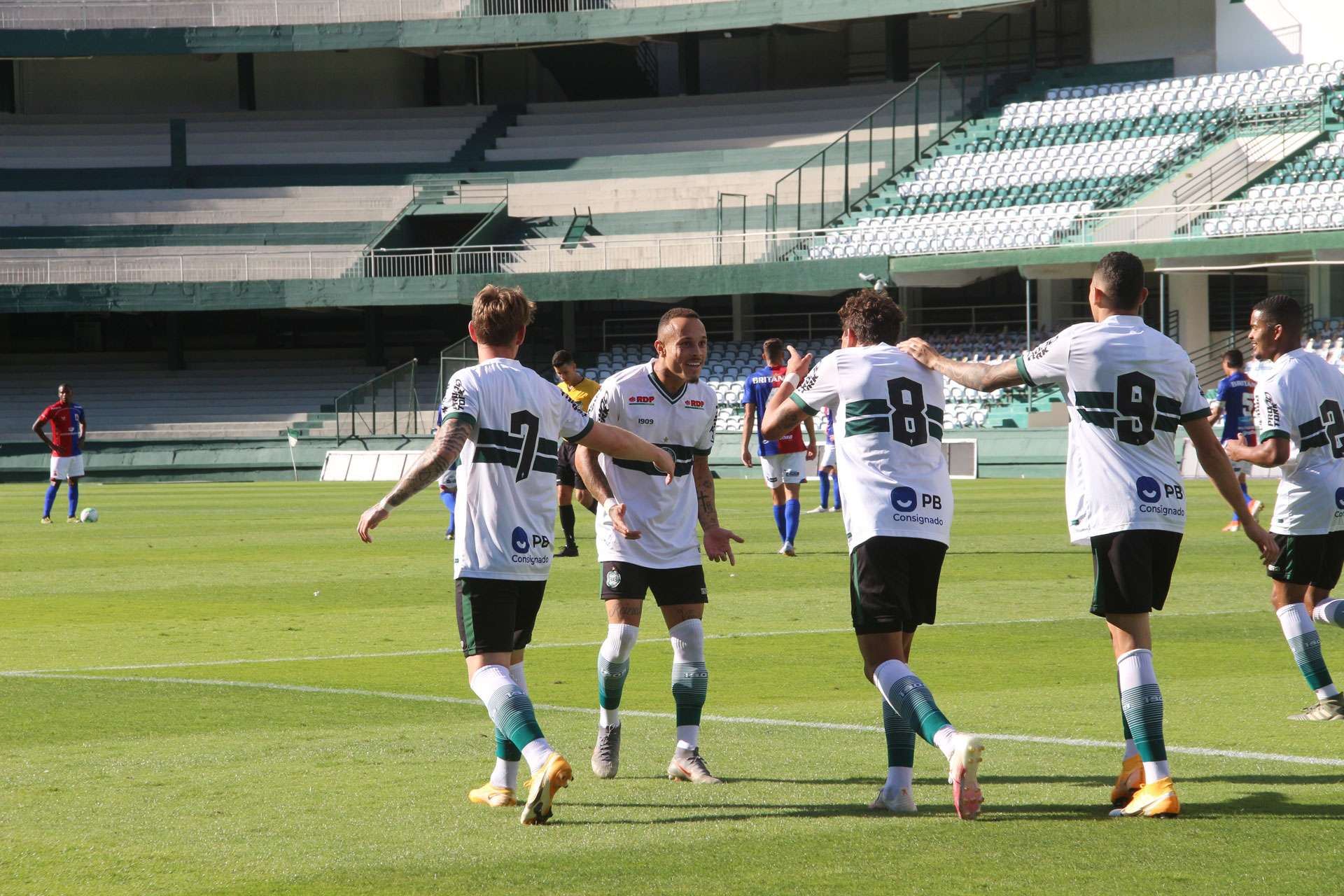 Coritiba vence cl�ssico no Brasileiro de Aspirantes