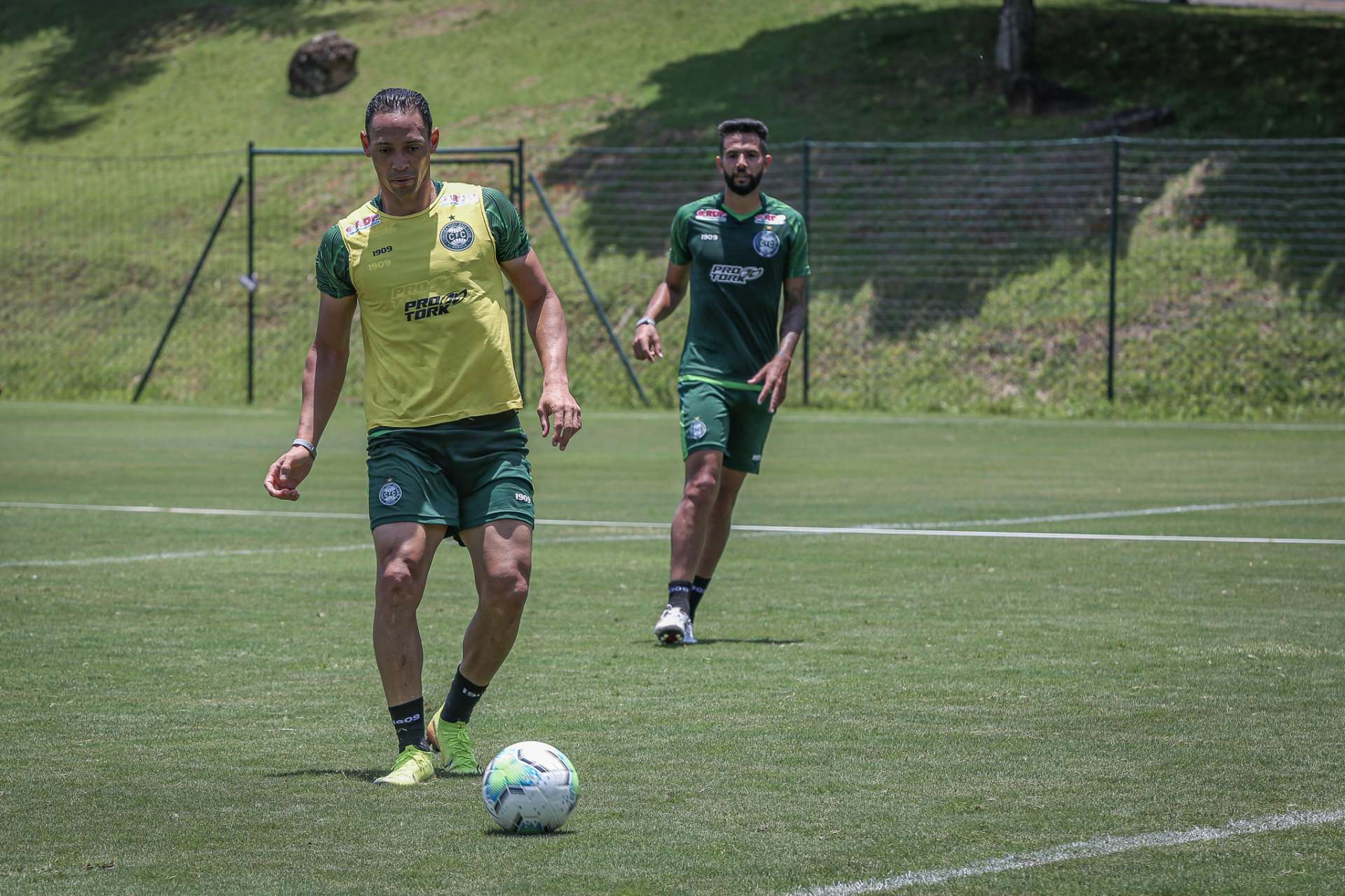 Coxa abre semana intensa de treinos