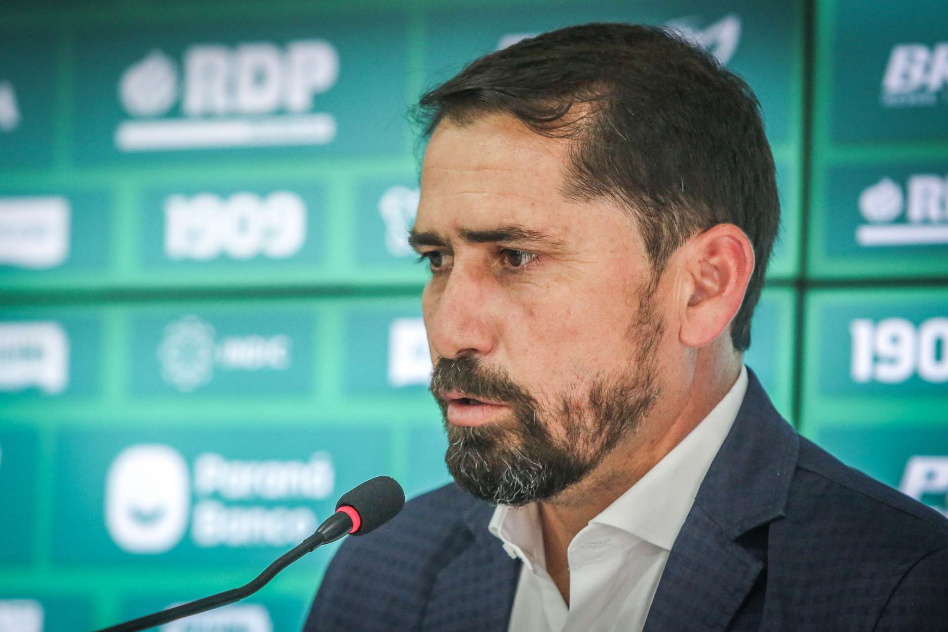 Coritiba apresenta Gustavo Mor�nigo