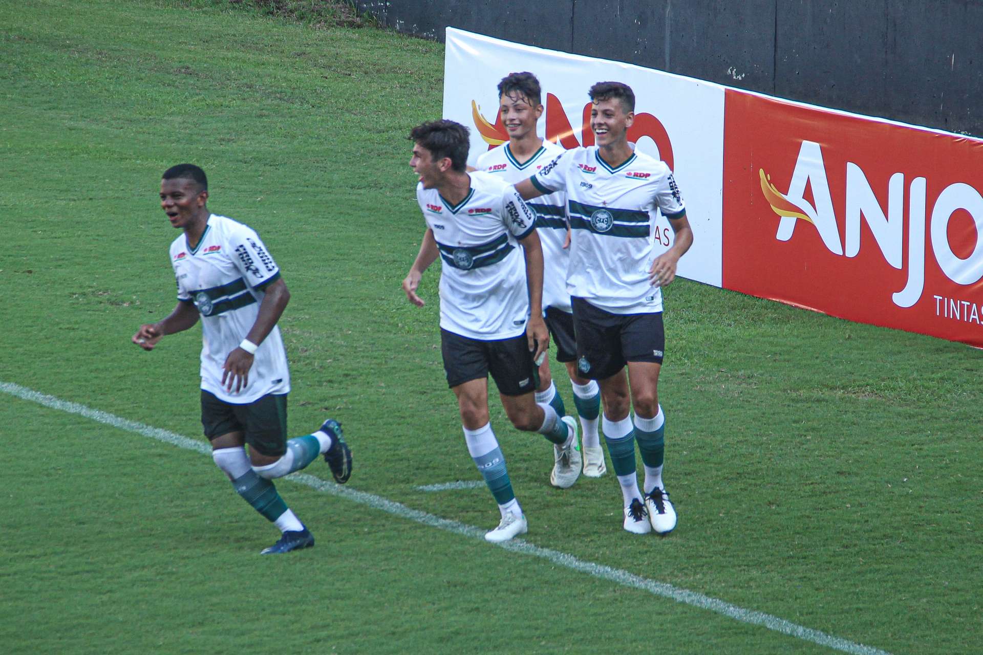 Advers�rio definido! 