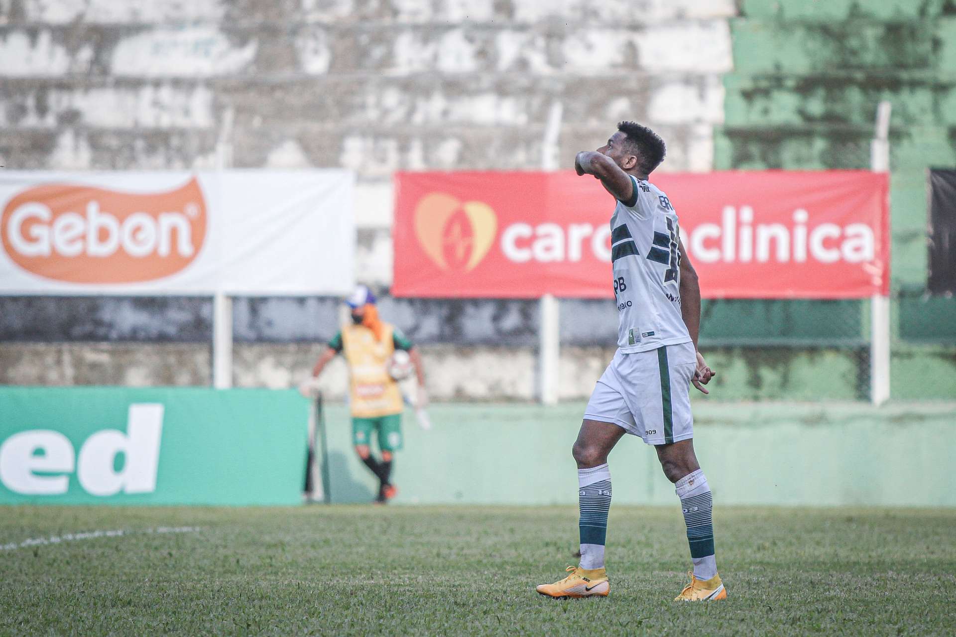 O primeiro gol do Waguininho 