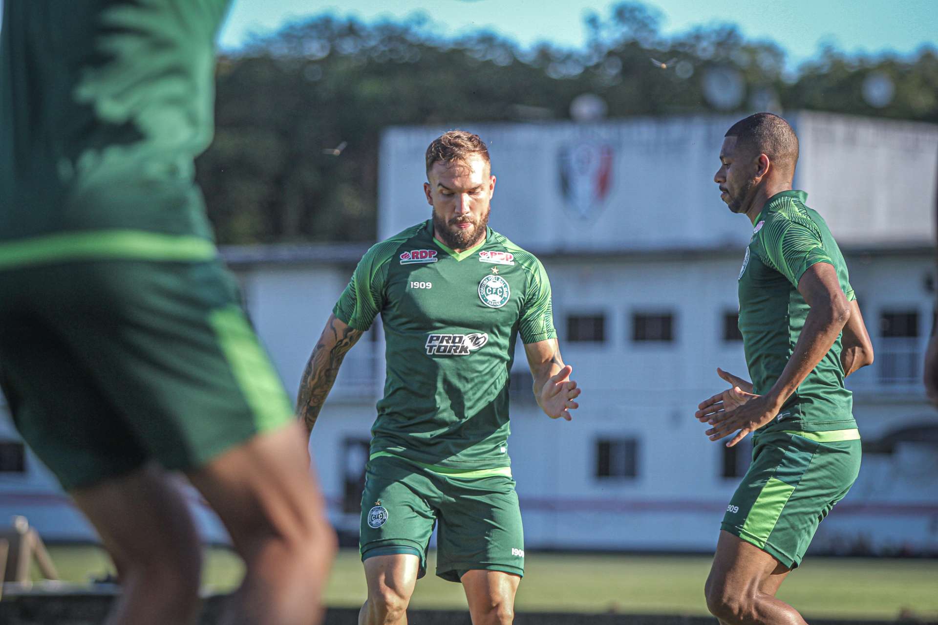 Coritiba abre semana de treinos em Joinville