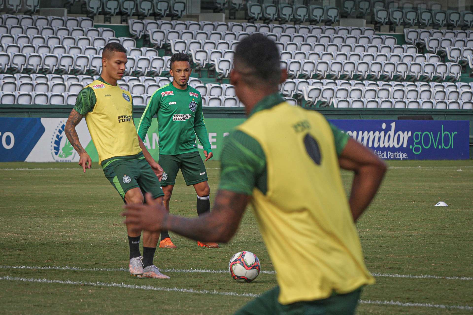 Coxa finaliza prepara��o no Couto Pereira