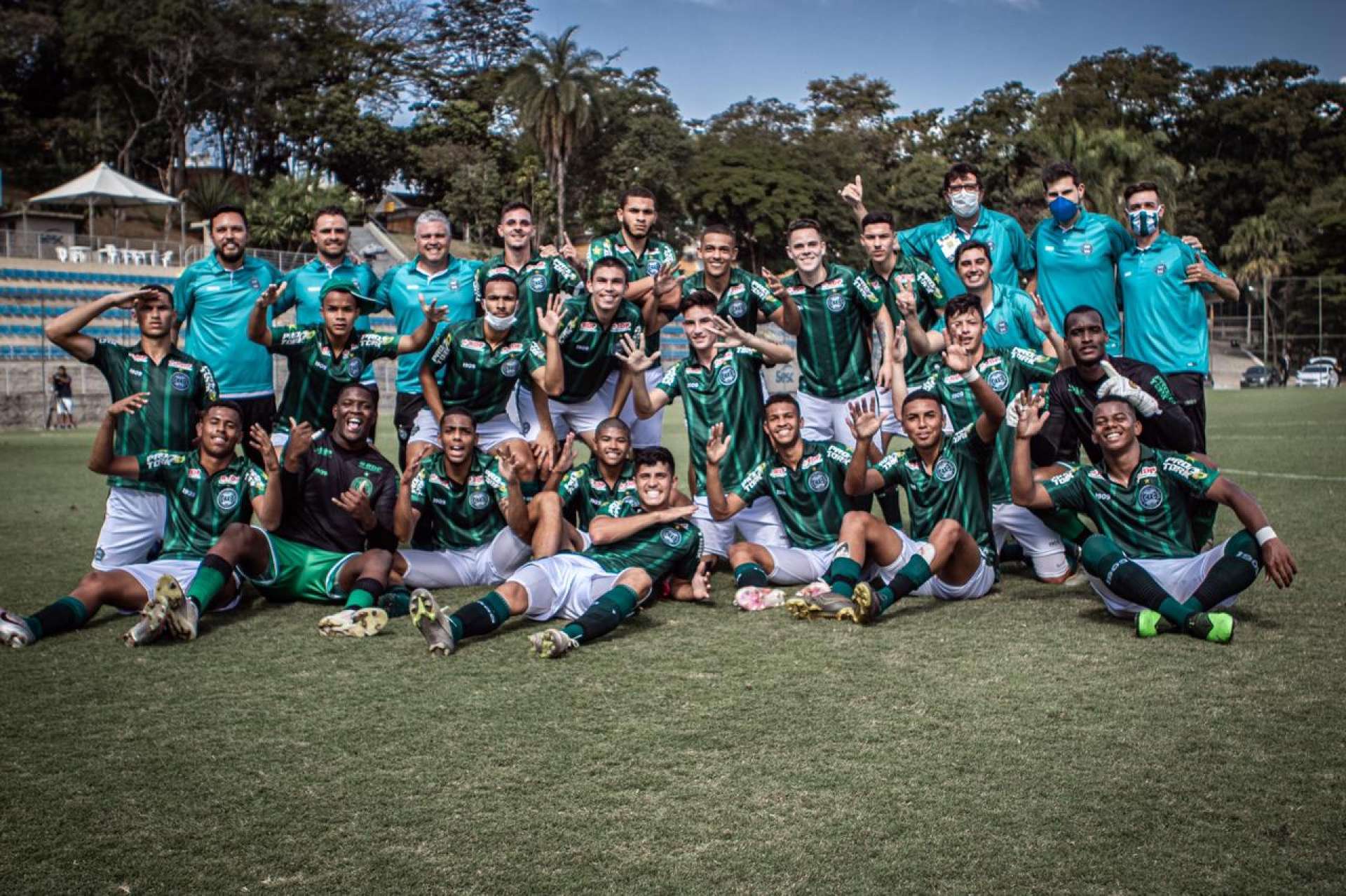 Coxa na semifinal da Copa do Brasil sub-20