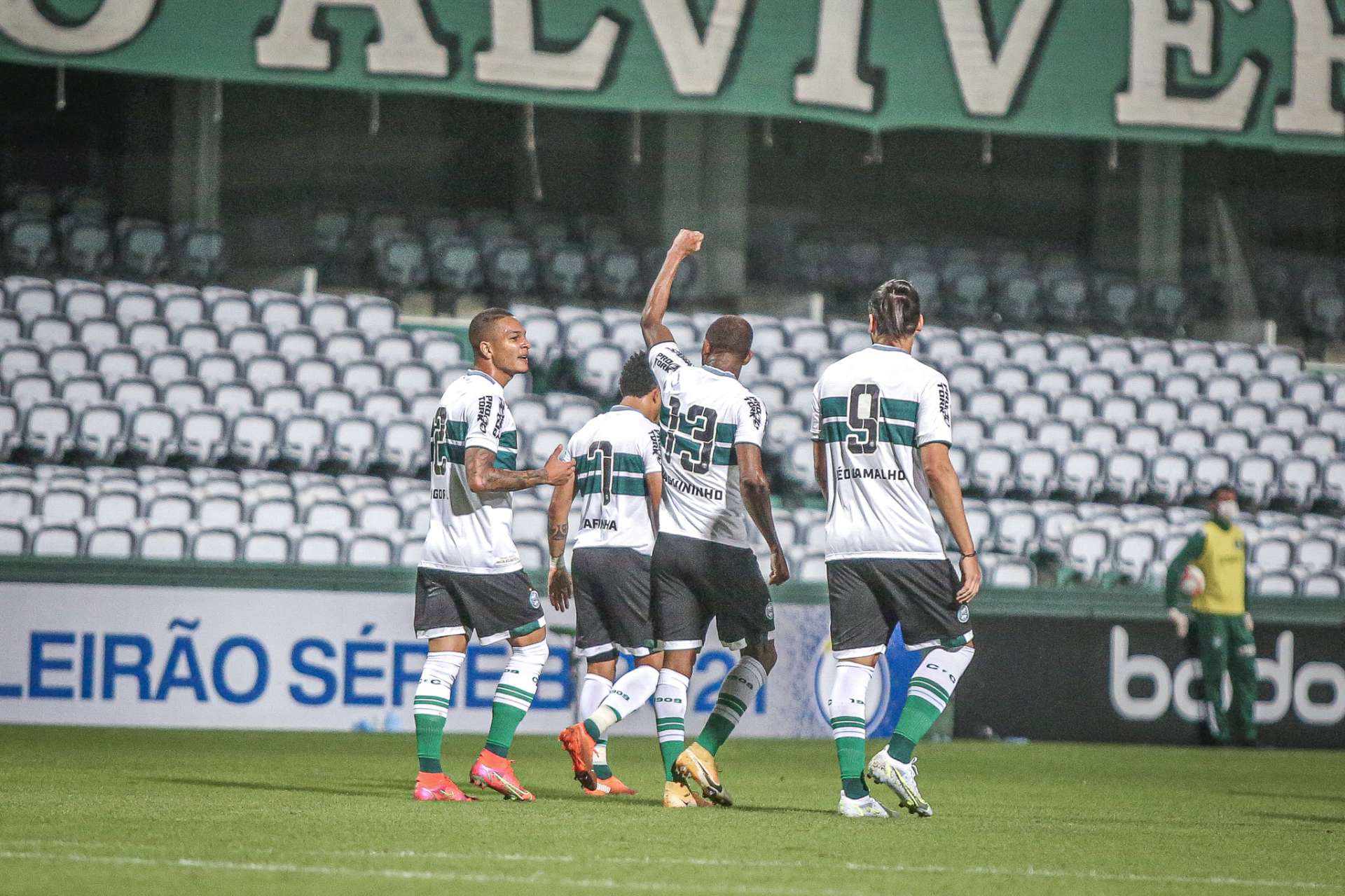 Estreia com p� direito!