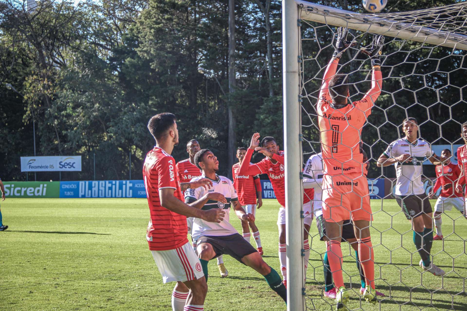 T�cnico Jos� Le�o avalia a partida do Sub-20