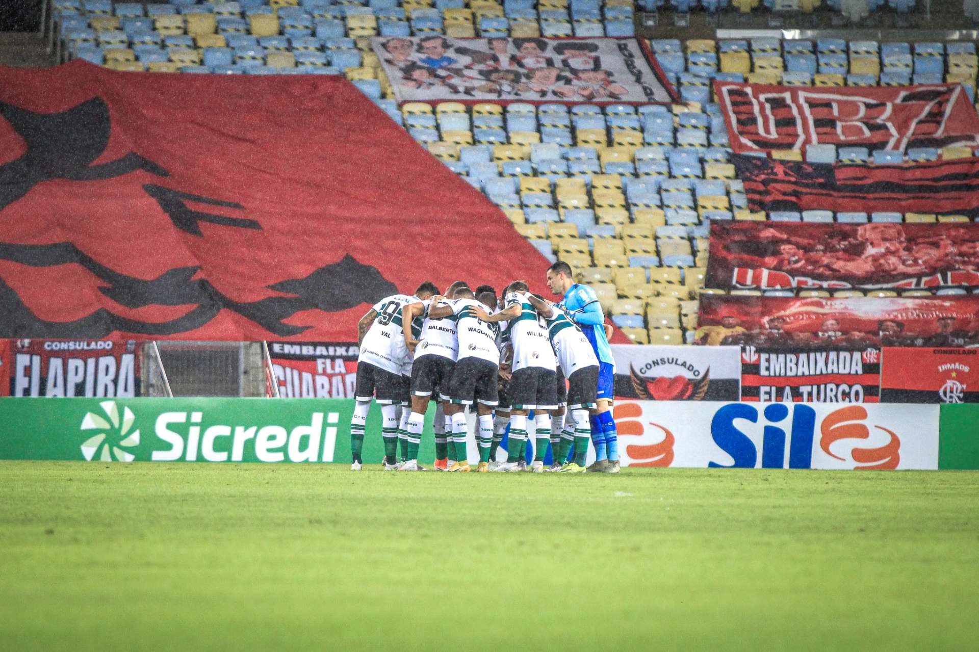 Coxa encerra participa��o na Copa do Brasil