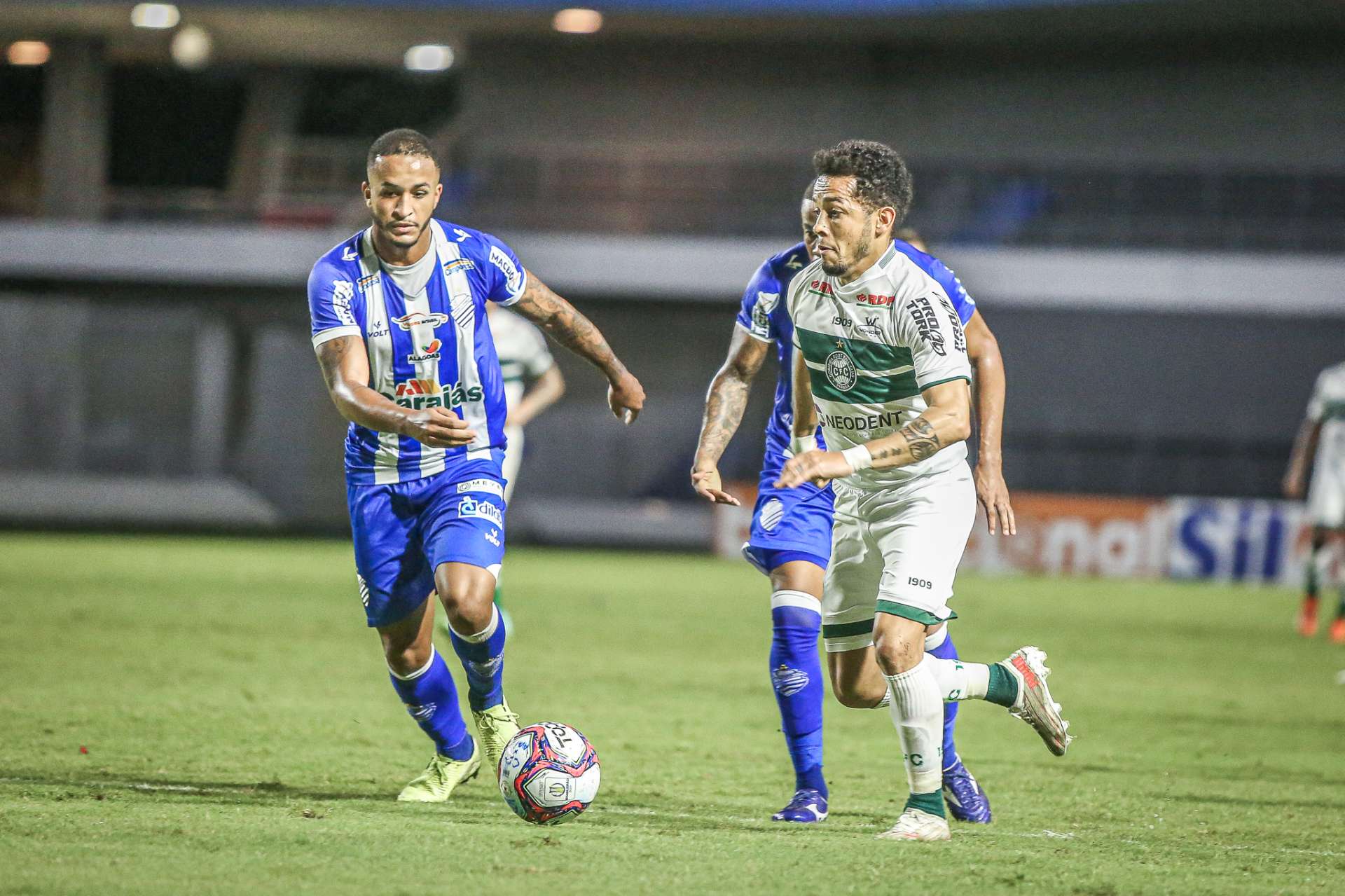 Rafinha chega ao jogo 250 no Coritiba