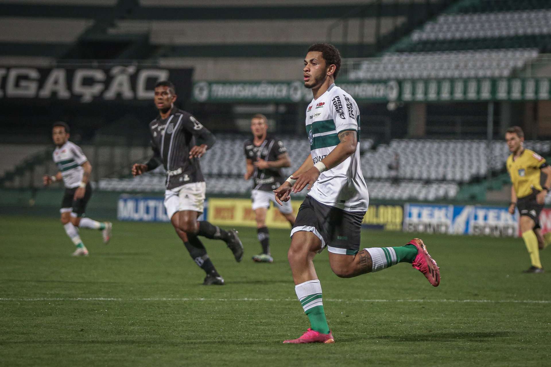A estreia do Luiz�o 