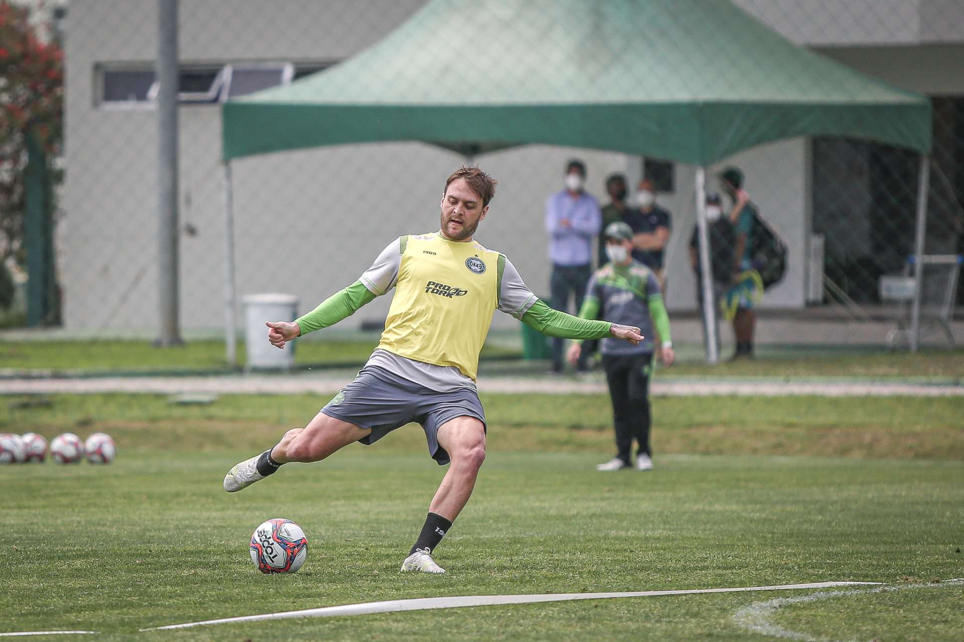 Nathan Ribeiro passa por exames complementares