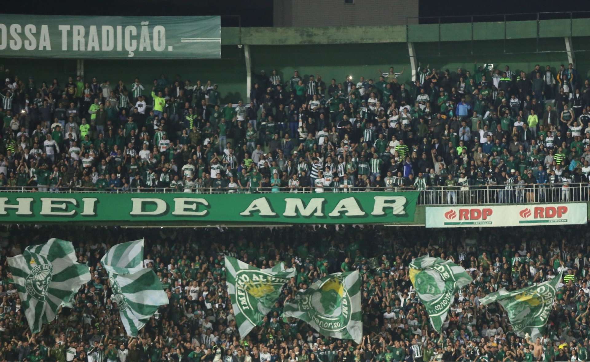 Imp�rio, 44 anos de apoio ao Coritiba