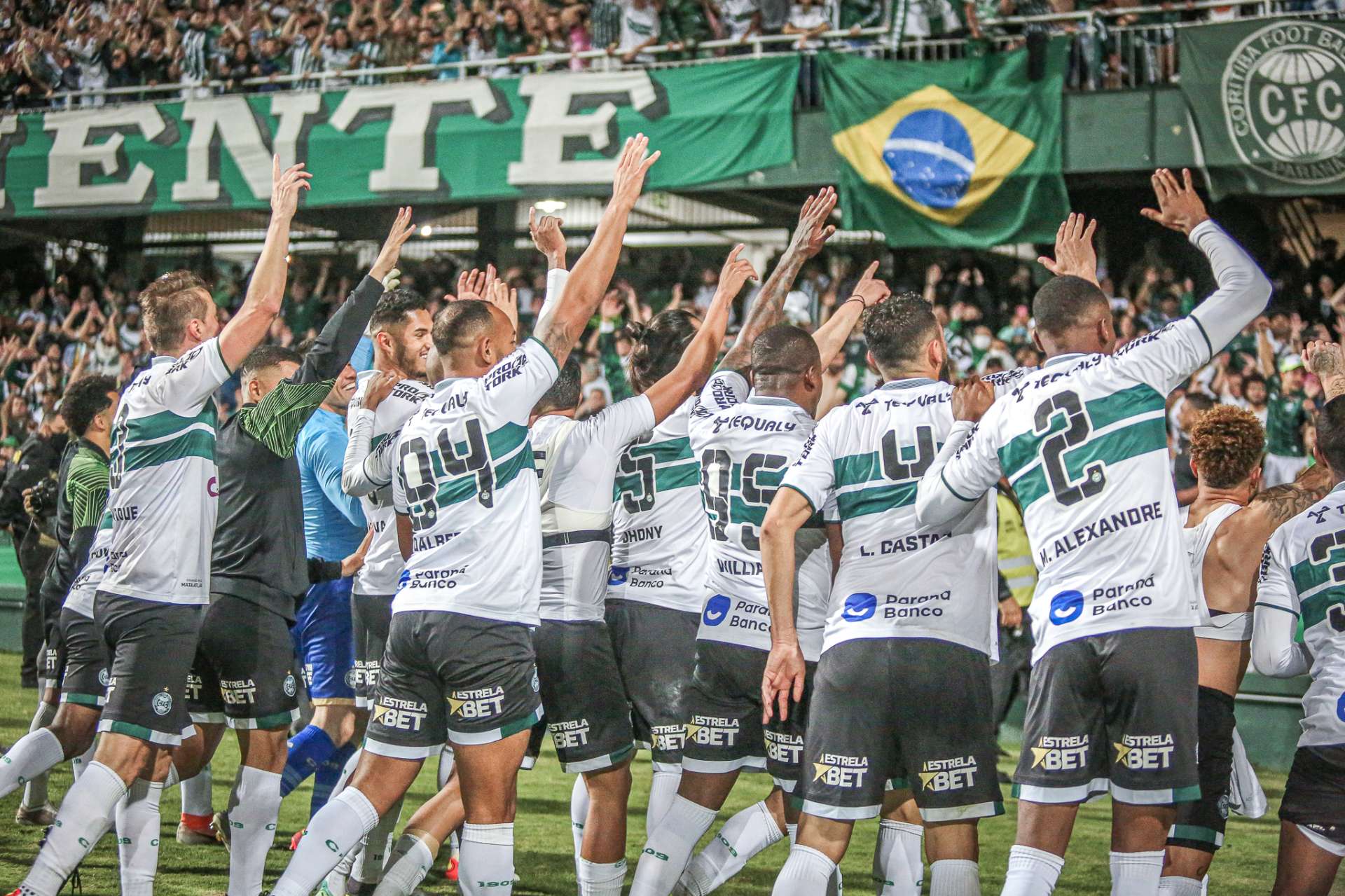 Festa p�s-jogo #CFCxGEB