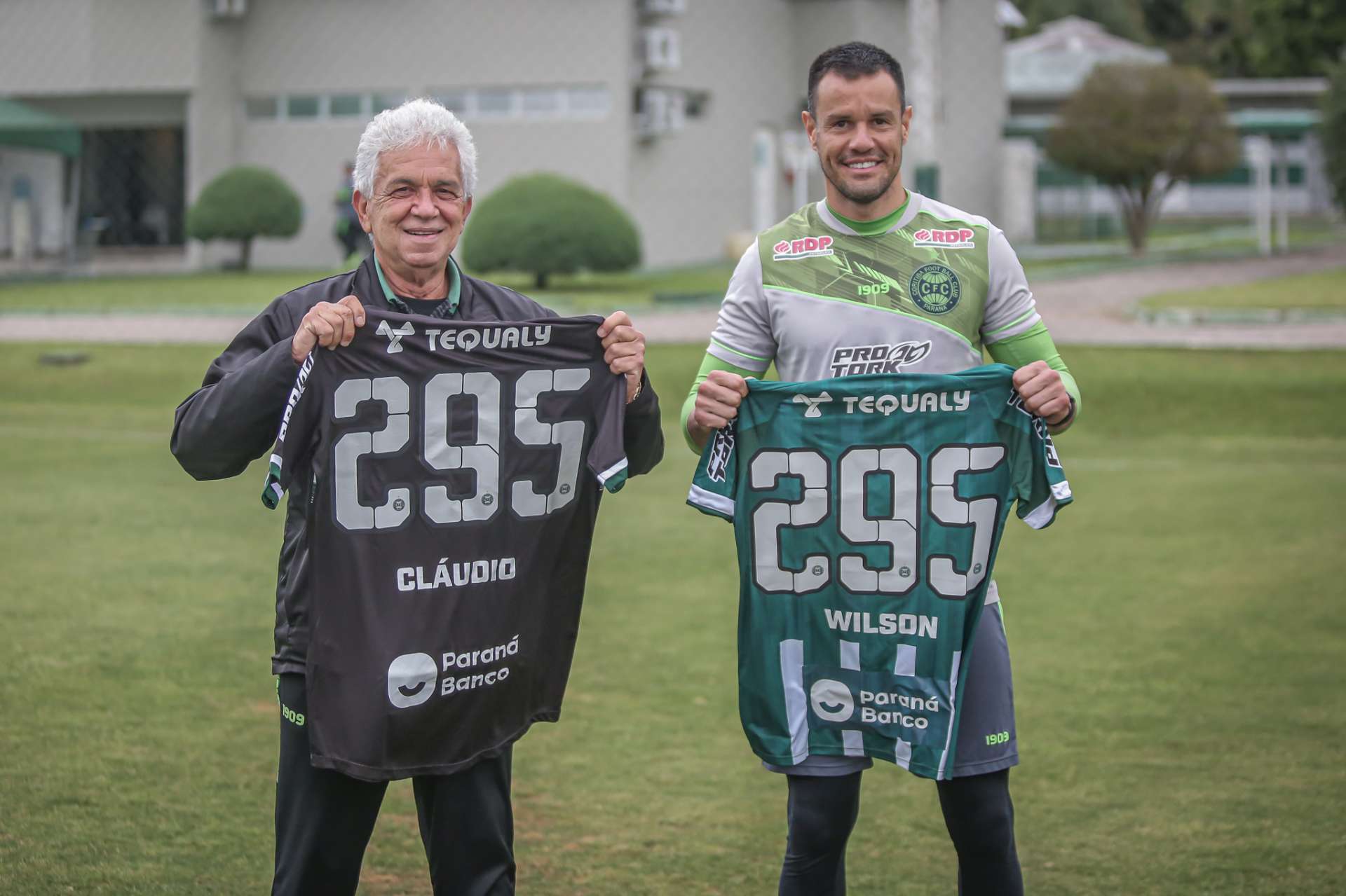 295 jogos do Wilson