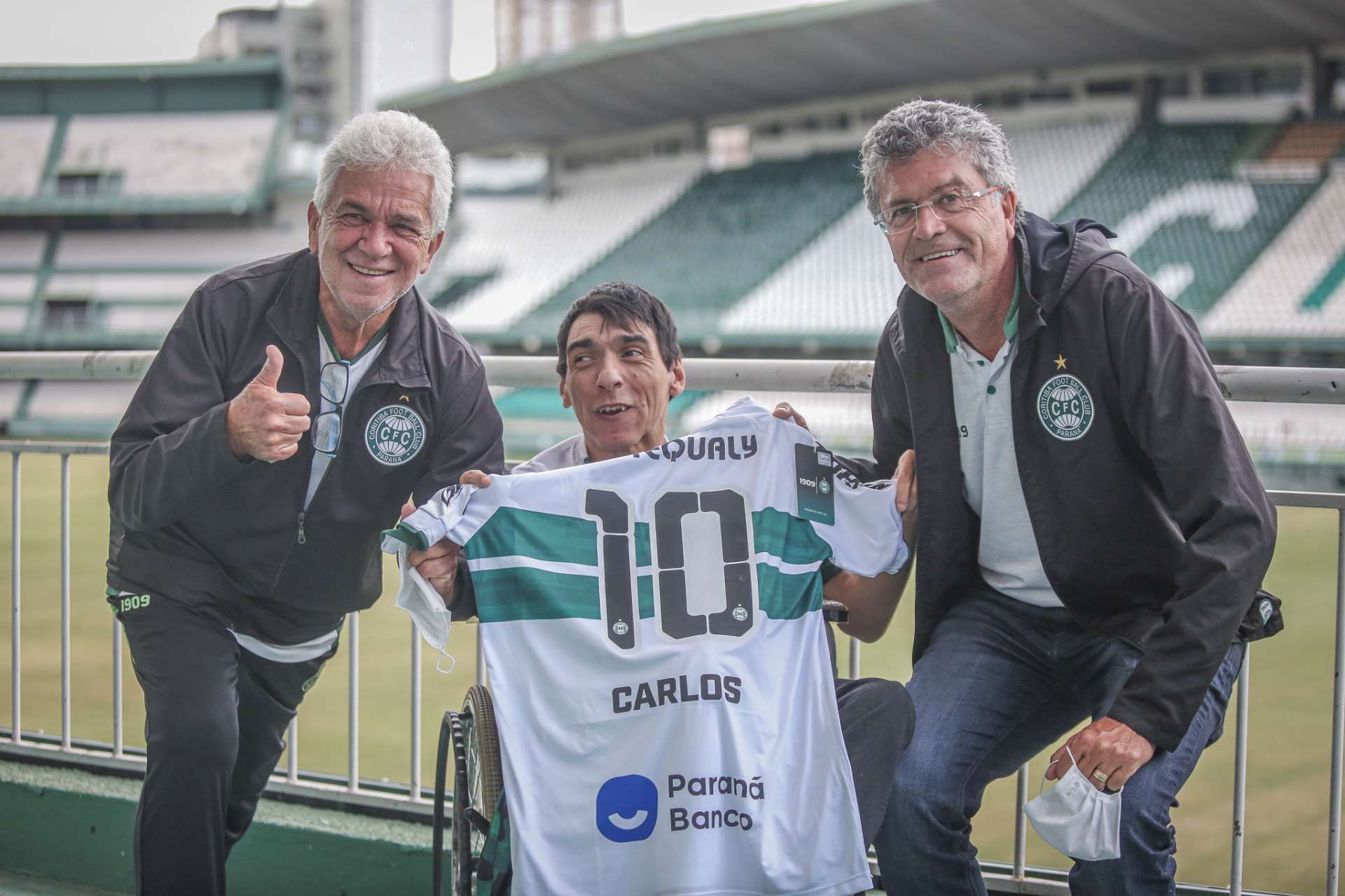 Aluno da APAE realiza sonho de conhecer o Couto