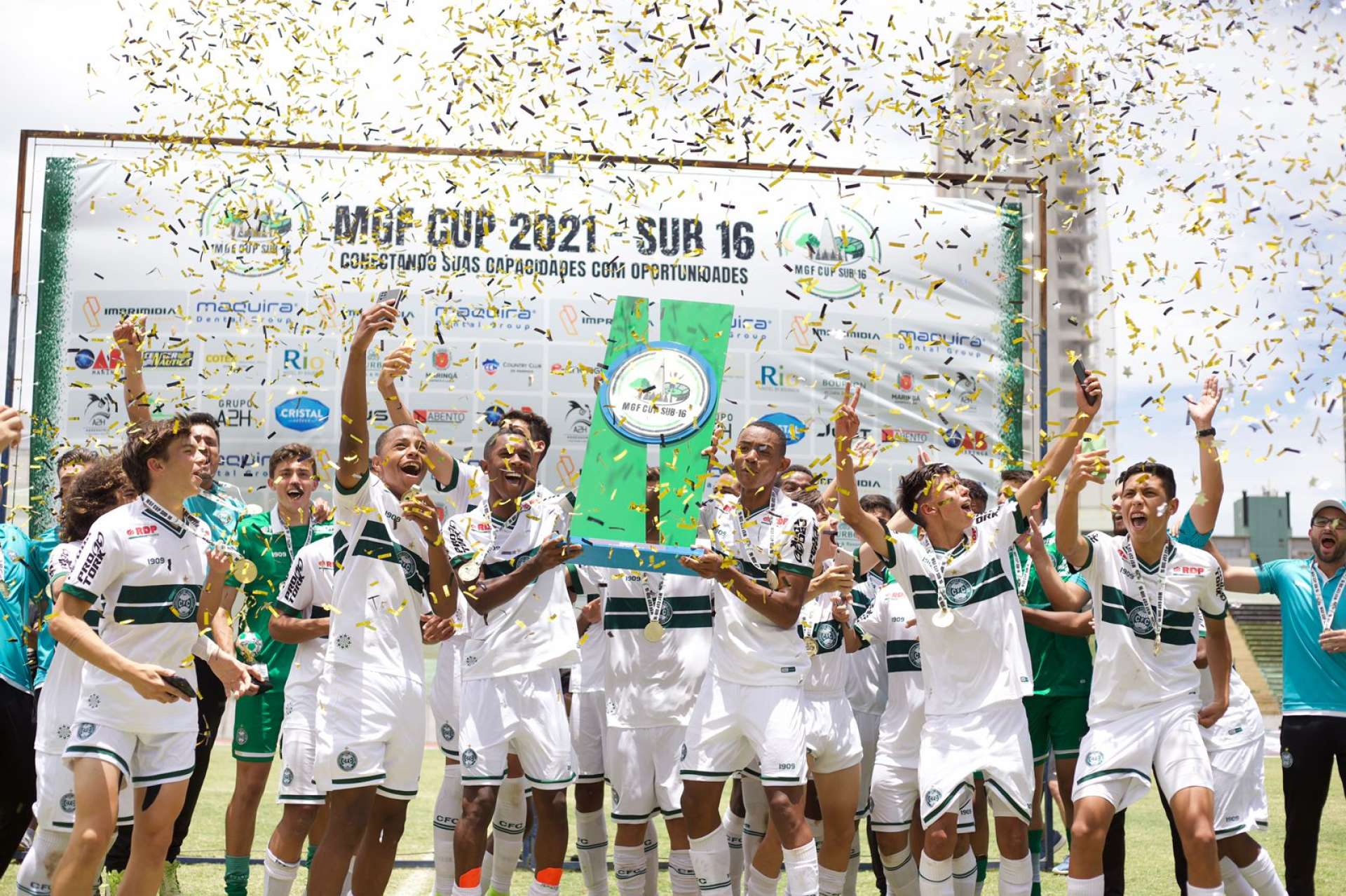 COXA CAMPE�O DA MGF CUP SUB-16