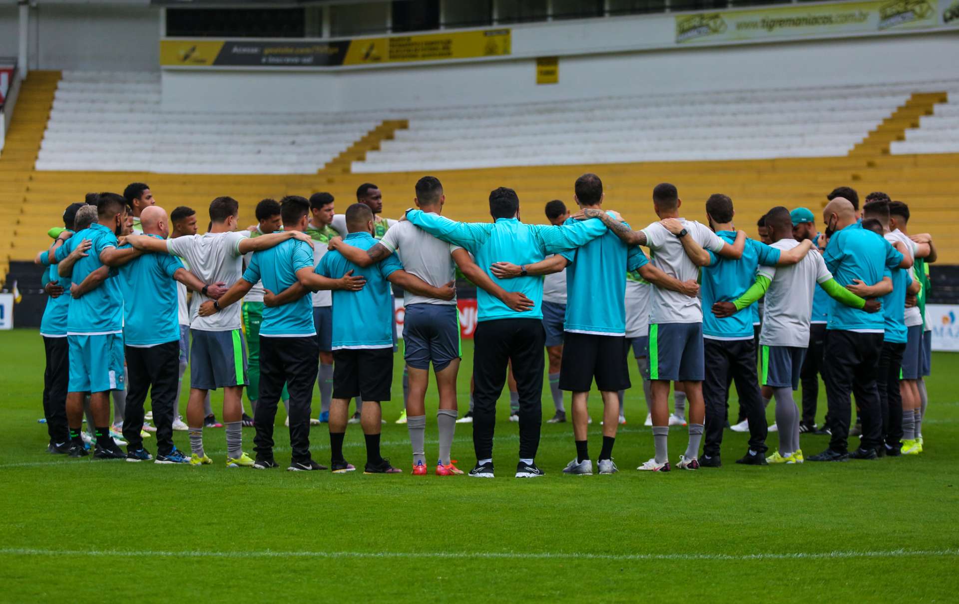 No palco da Supercopa do Brasil Sub-20
