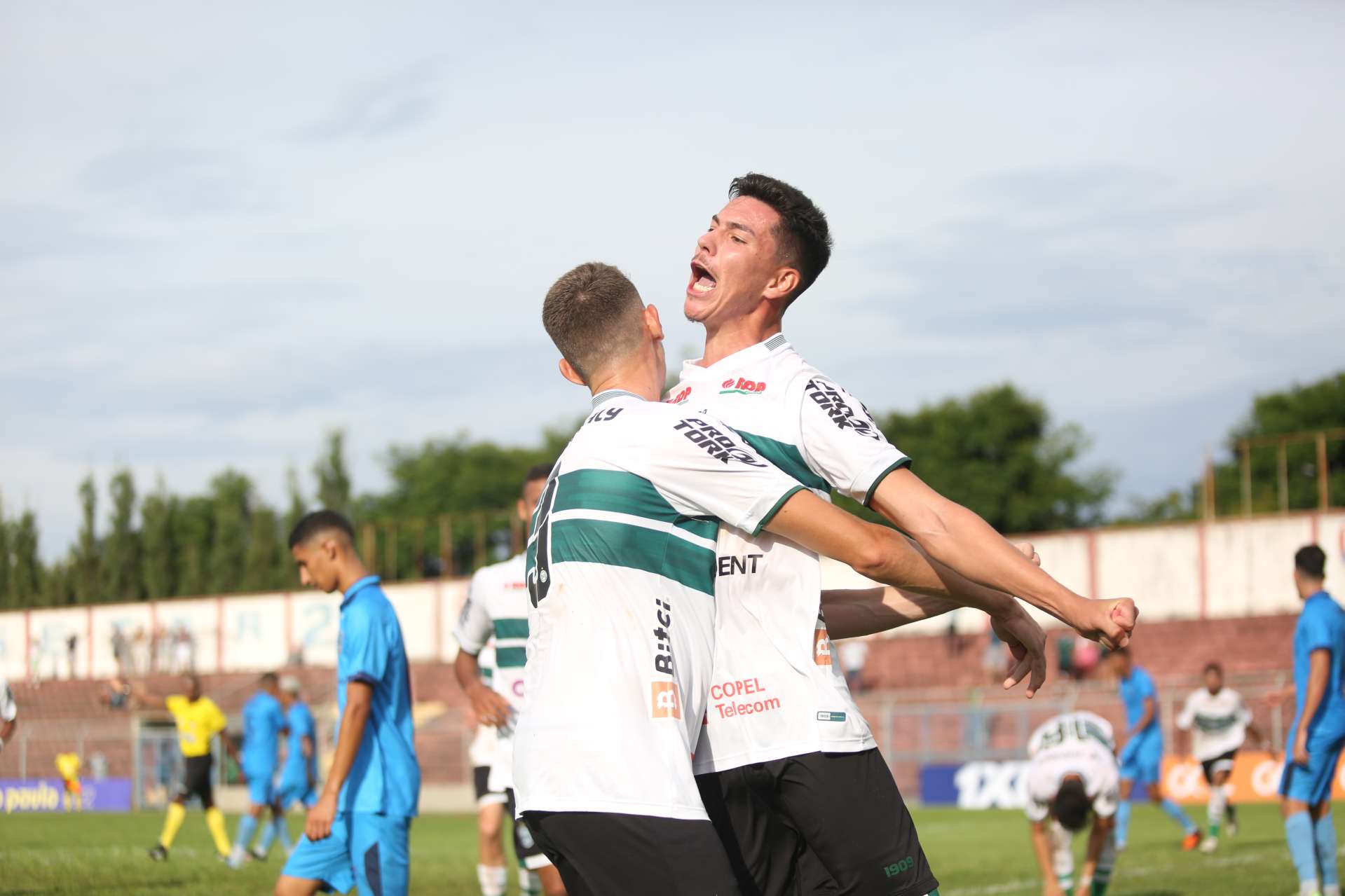 Coxa estreia com vit�ria na Copinha