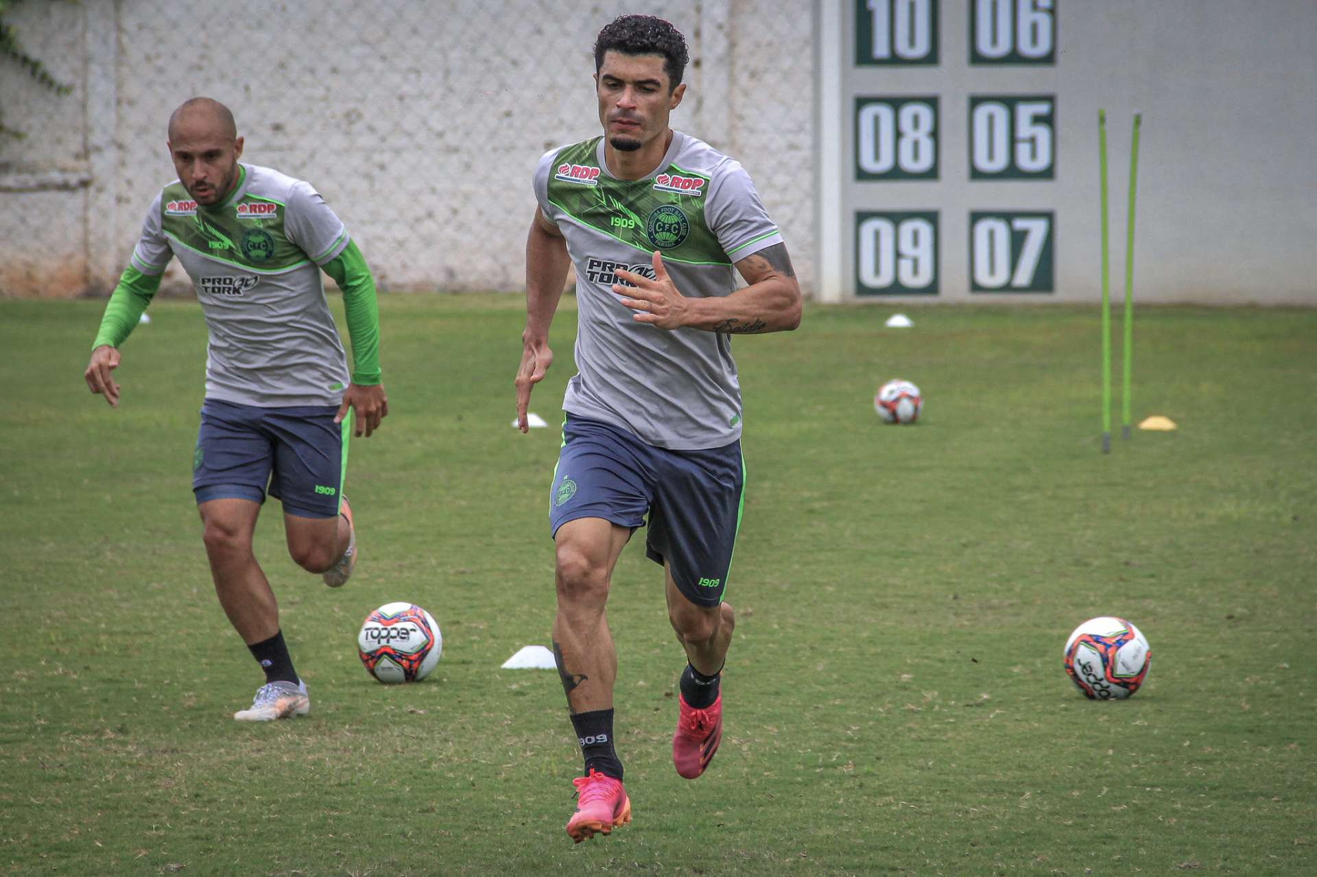Treino em dois per�odos