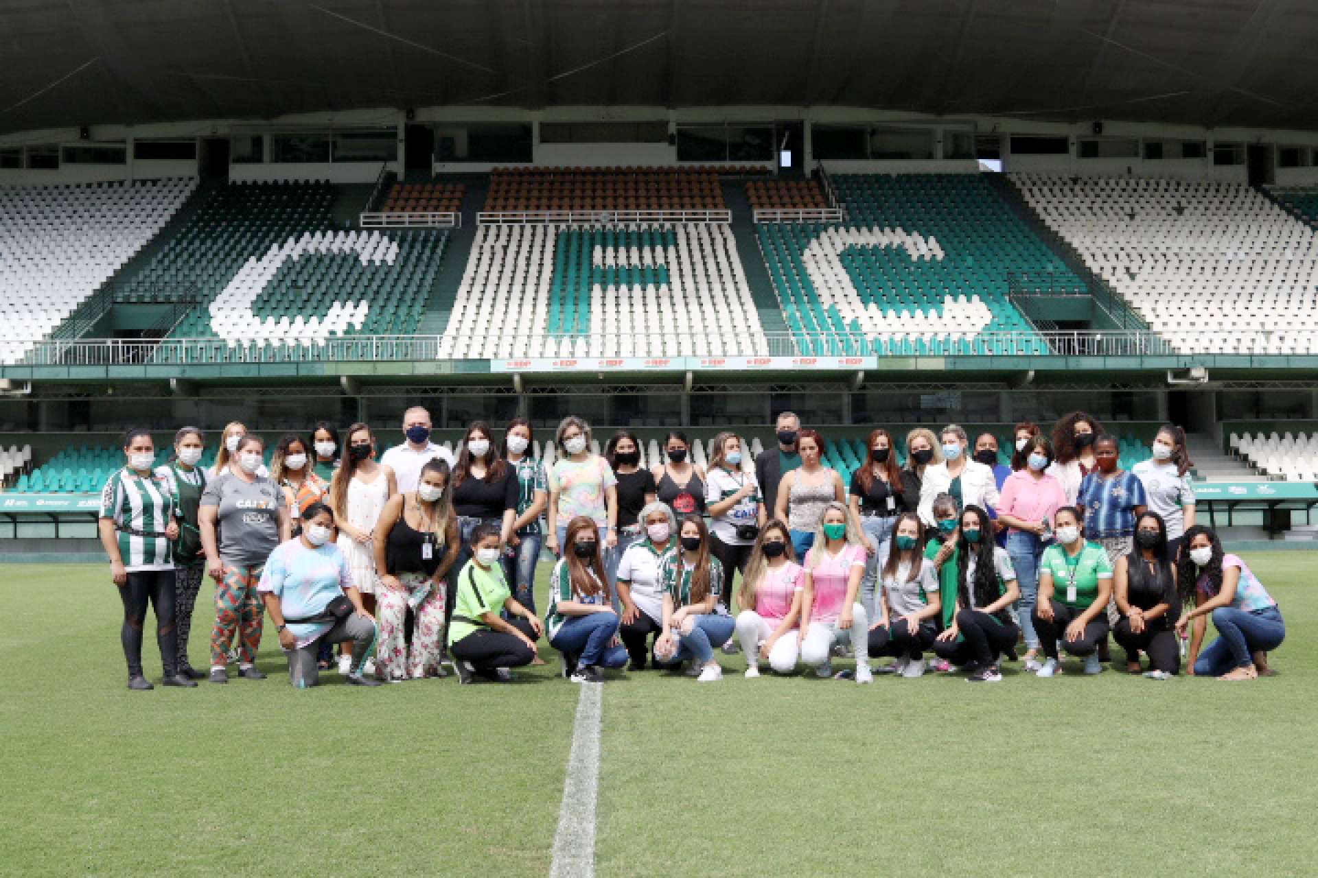 Caf� da manh� para as colaboradoras