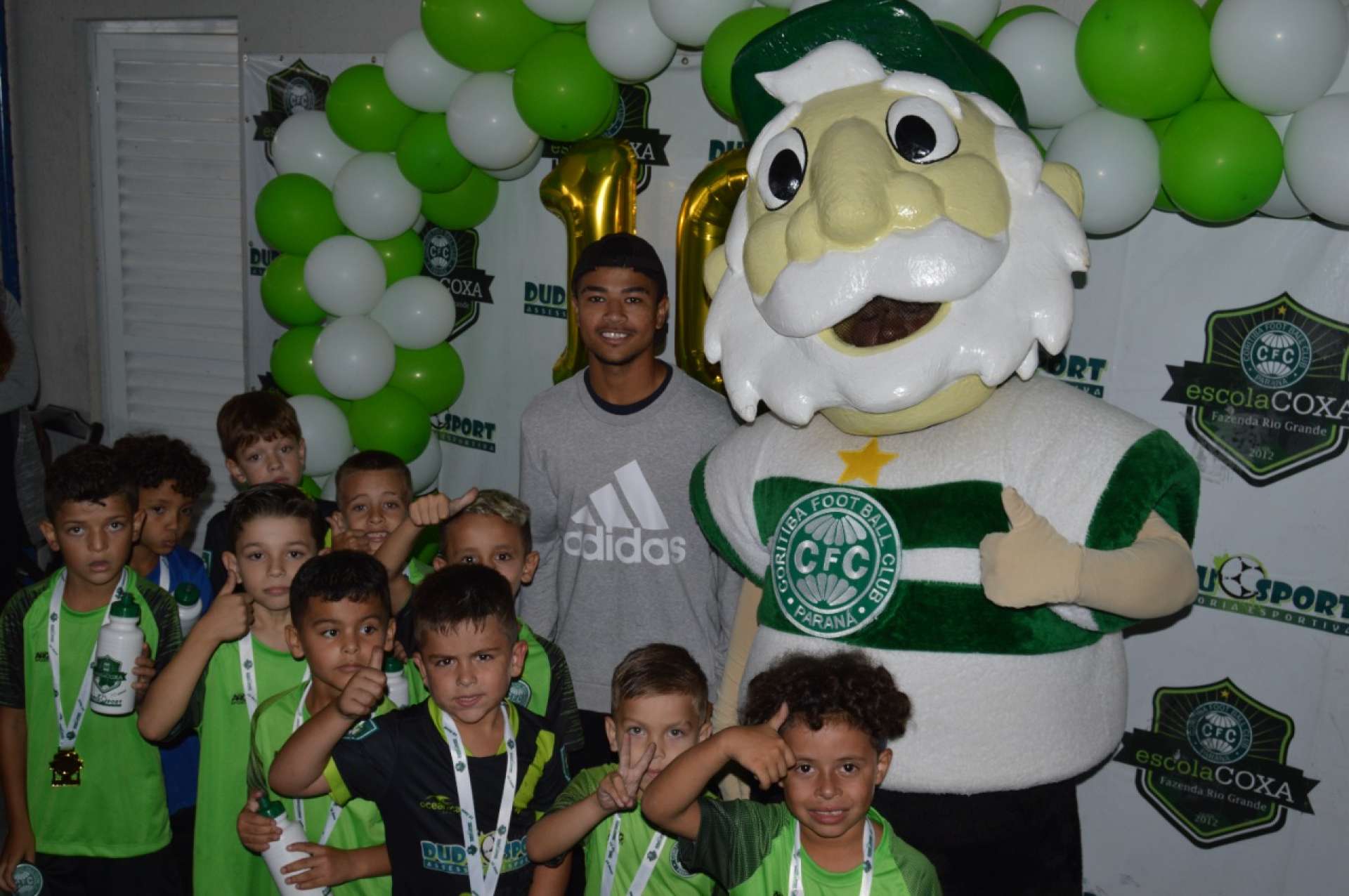 10 anos de Escola na Coxa Fazenda Rio Grande