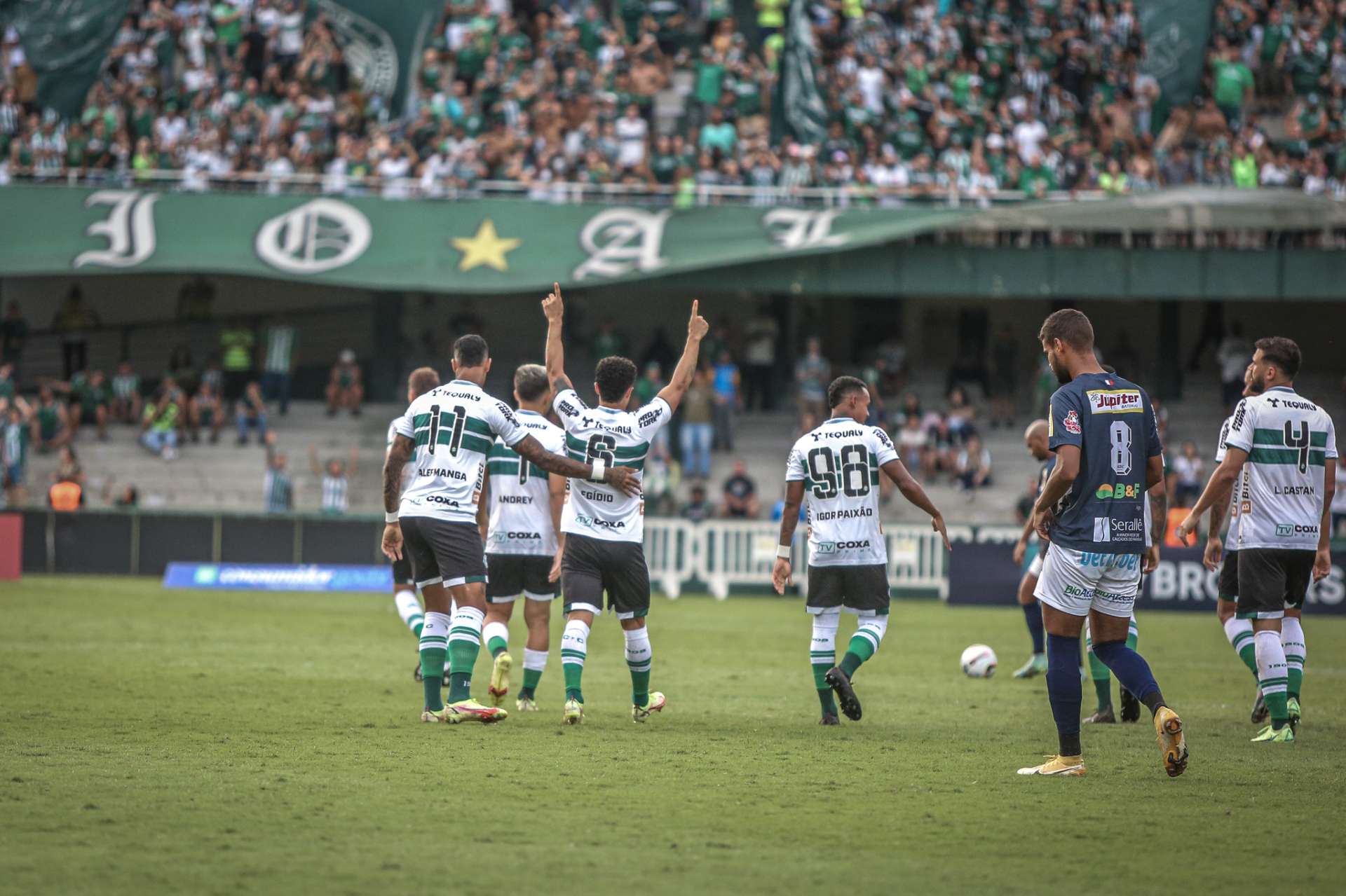 Primeiro gol do Eg�dio no Coxa