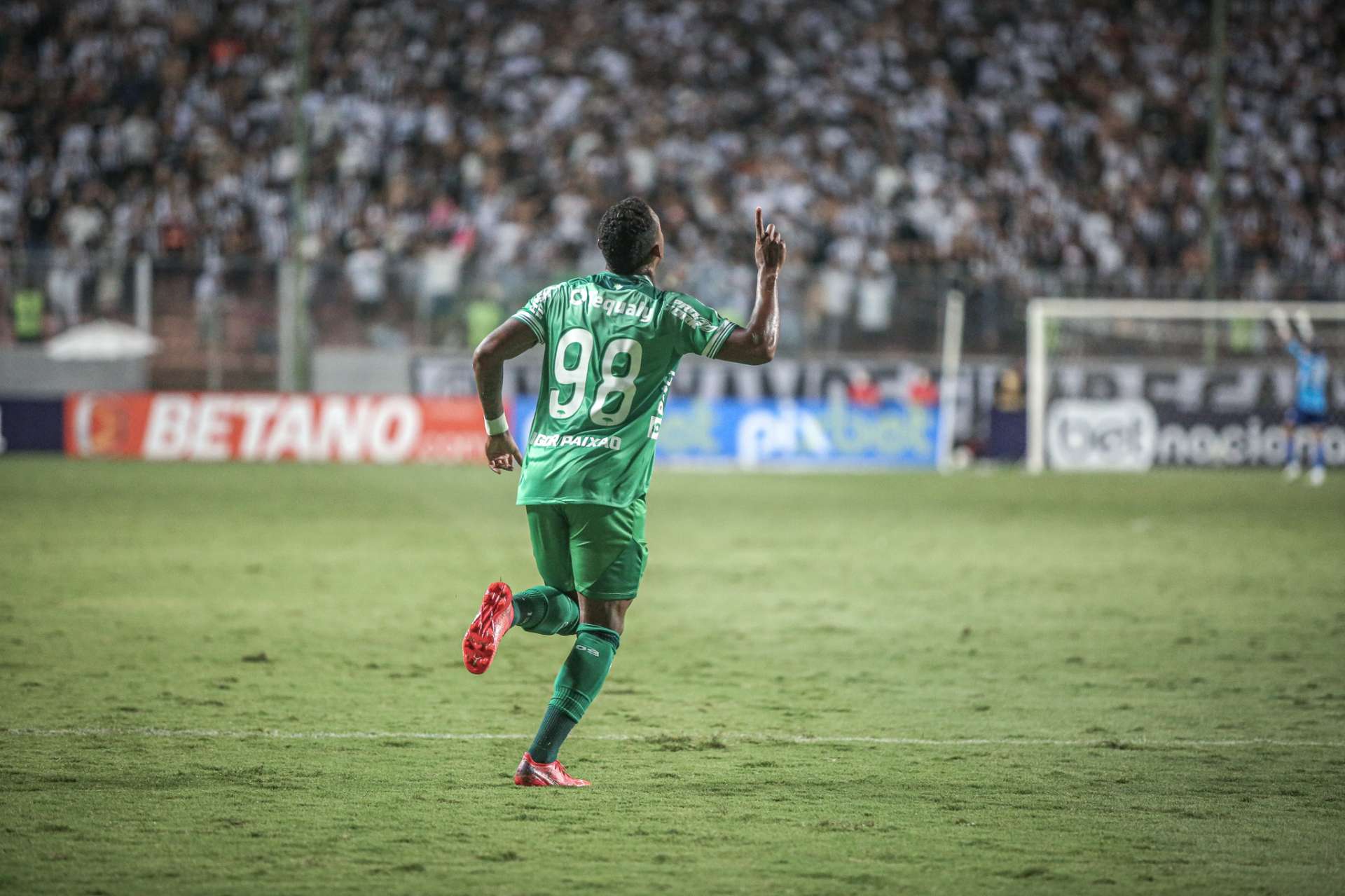 Coxa empata com o Atl�tico-MG