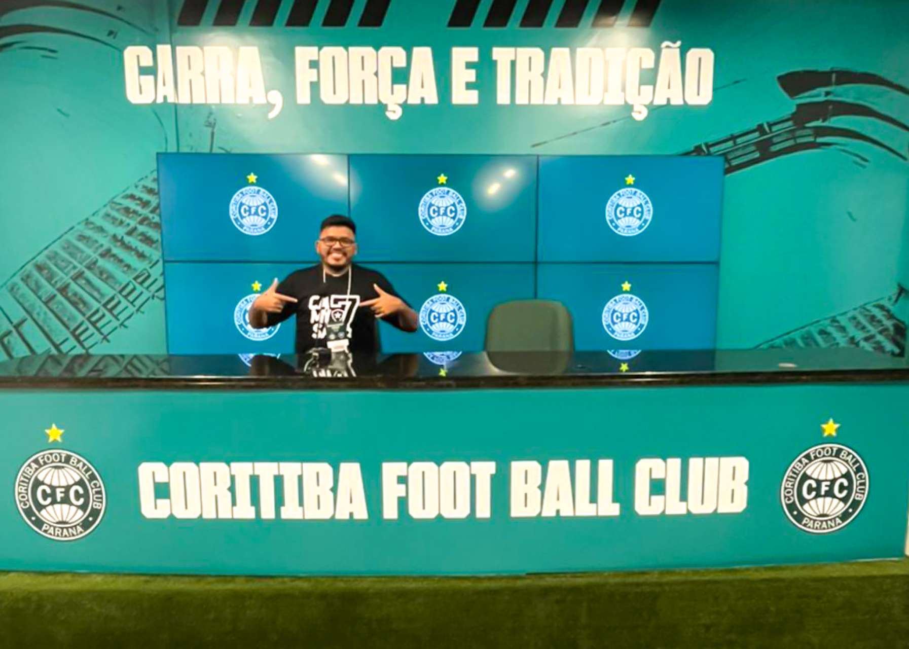 Coritiba e Botafogo realizam a��o de relacionamento com s�cios