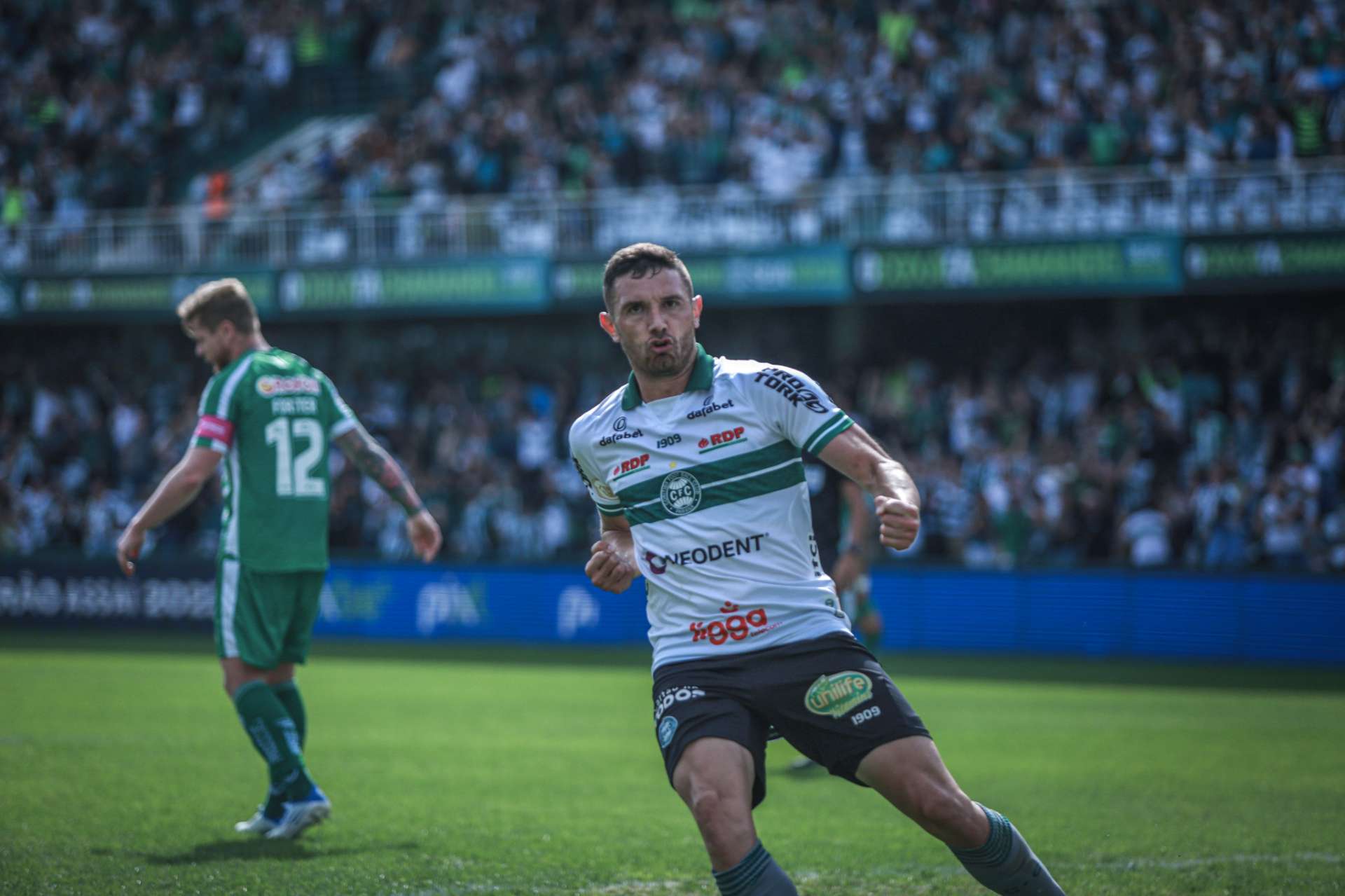Coxa busca resultado e empata no Couto Pereira