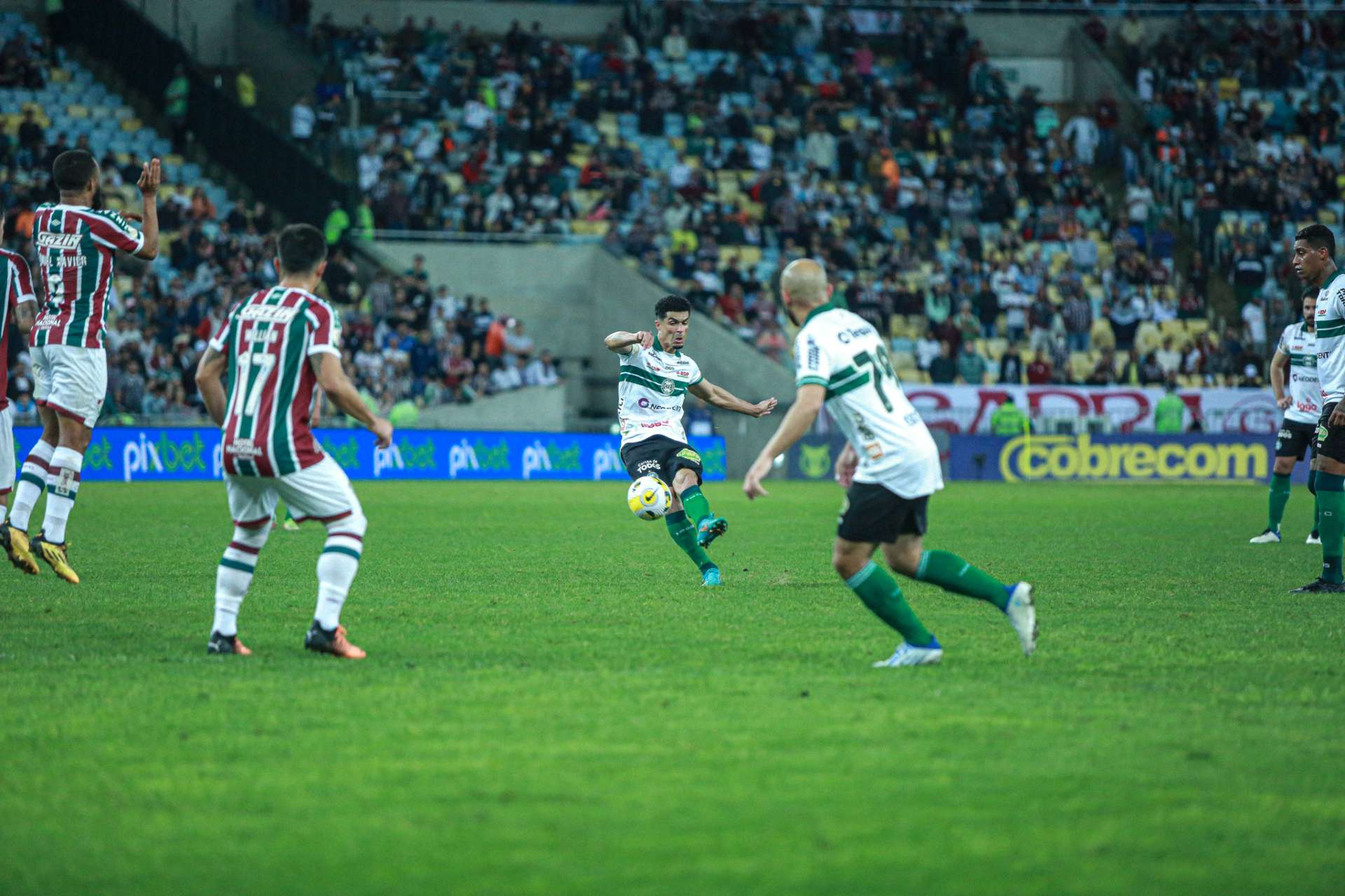 Coxa � derrotado no Maracan� 