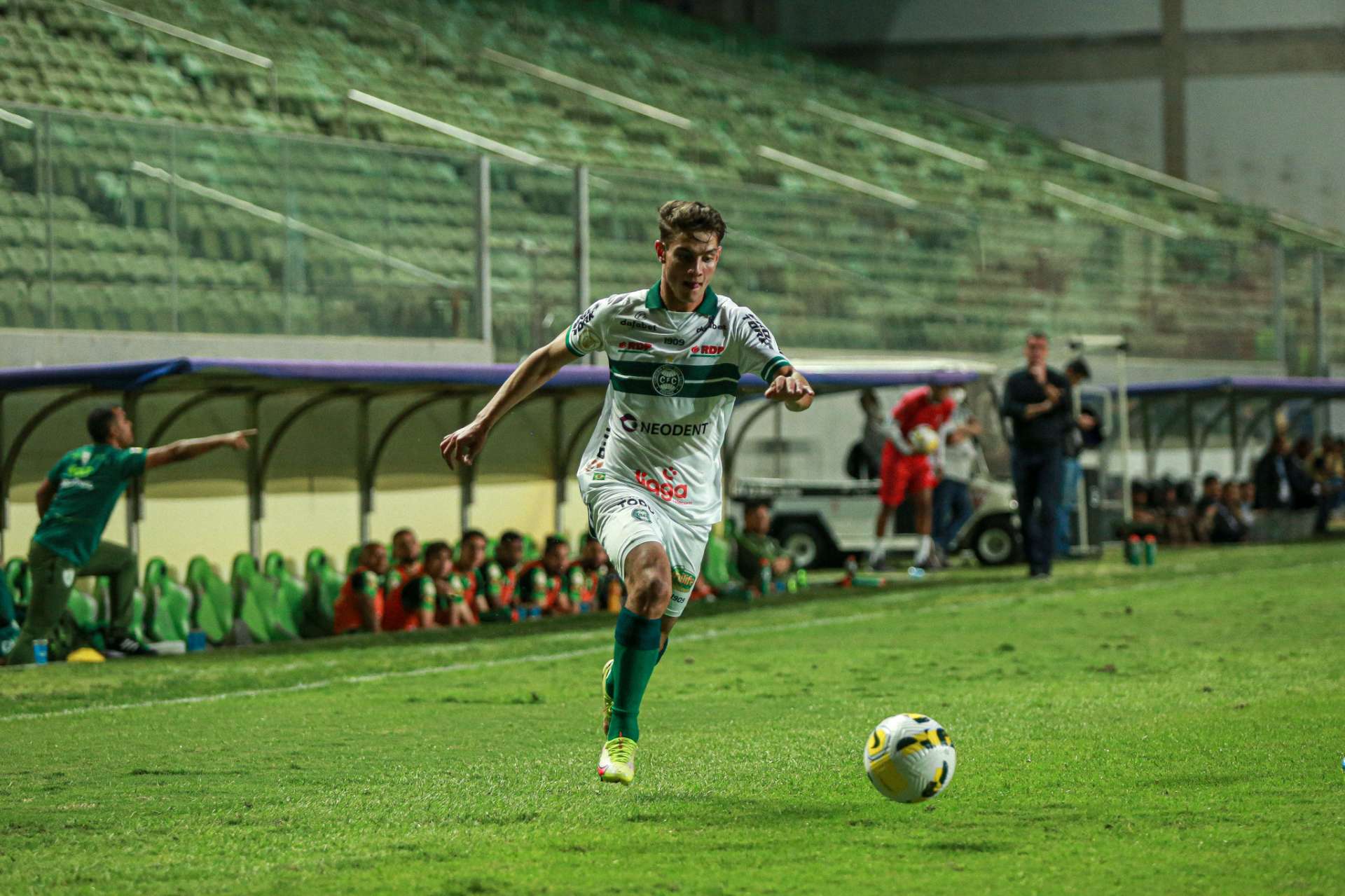 Coritiba perde no Independ�ncia 