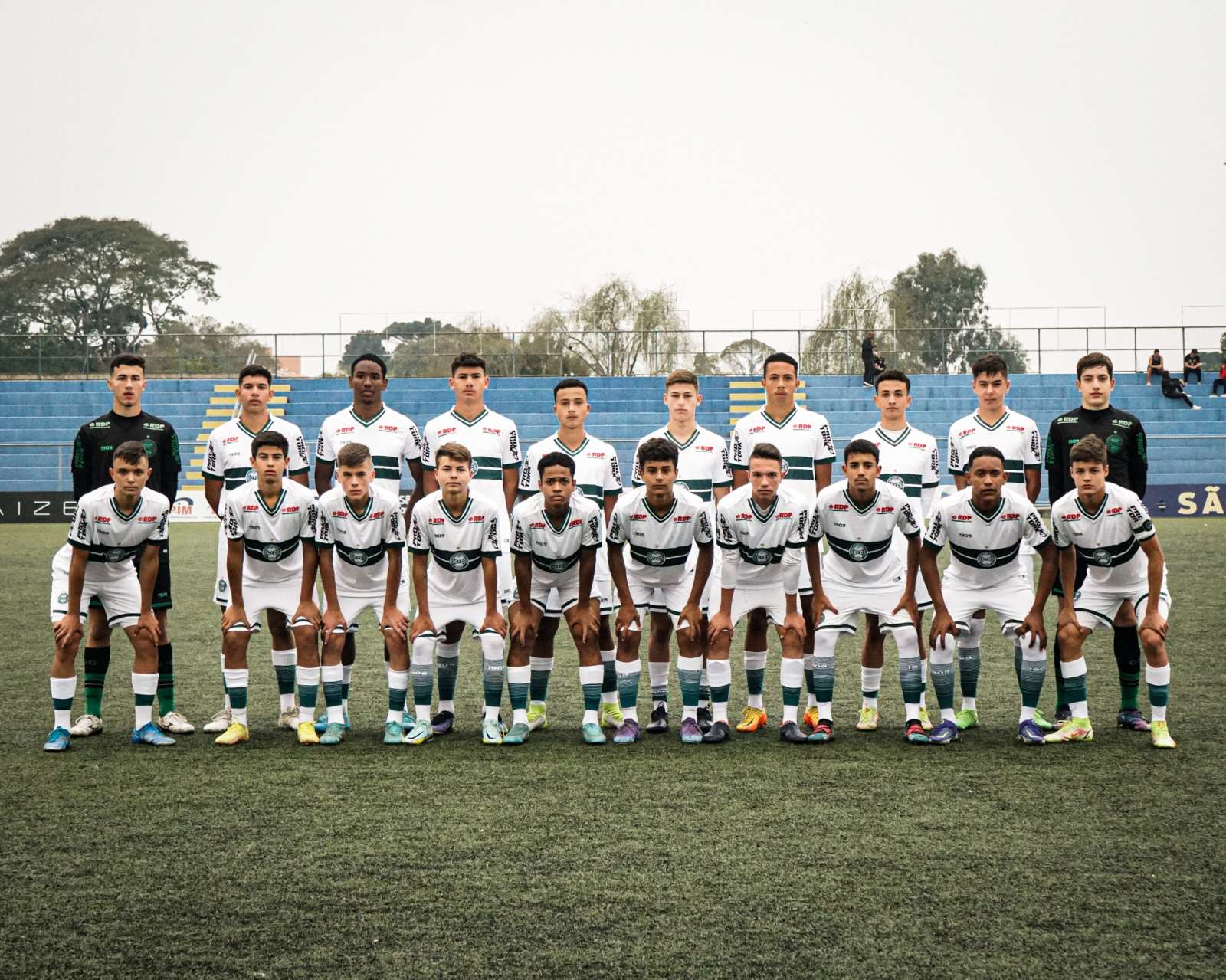 S�bado de campeonato Paranaense na base
