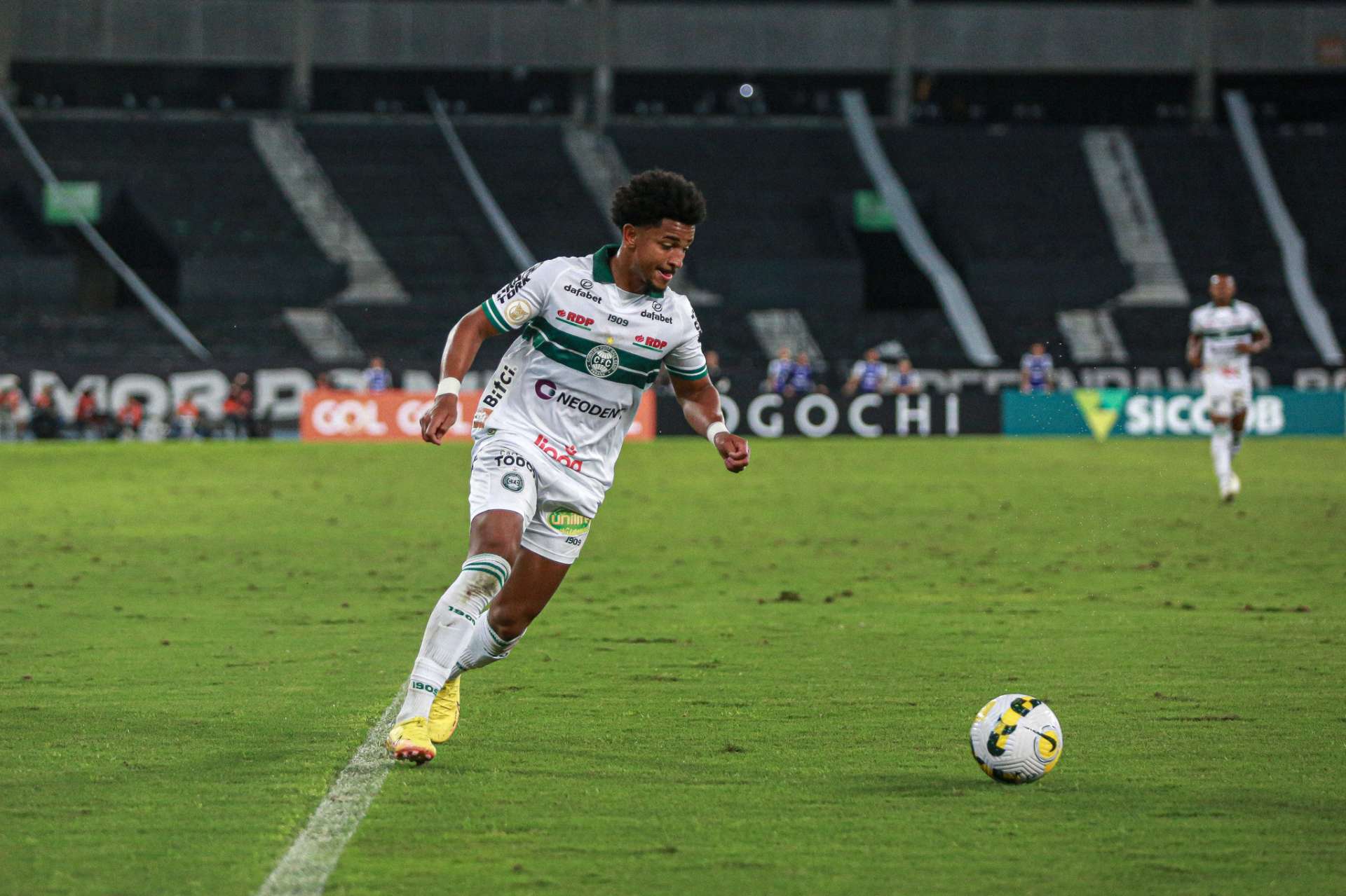 Coxa � superado pelo Botafogo