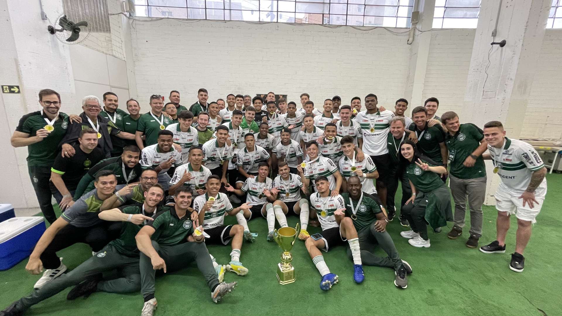 CORITIBA CAMPE�O PARANAENSE SUB-20