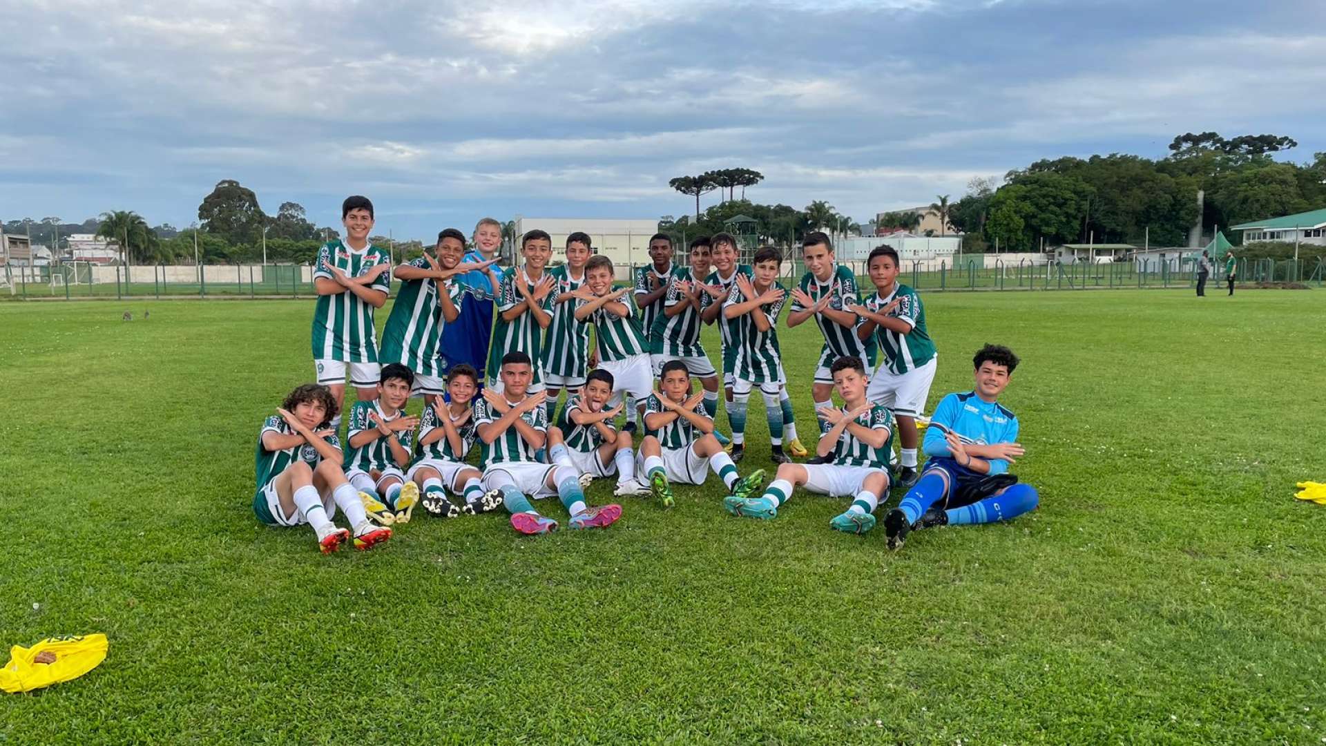 Goleadas do Coxa pela Ta�a Curitiba