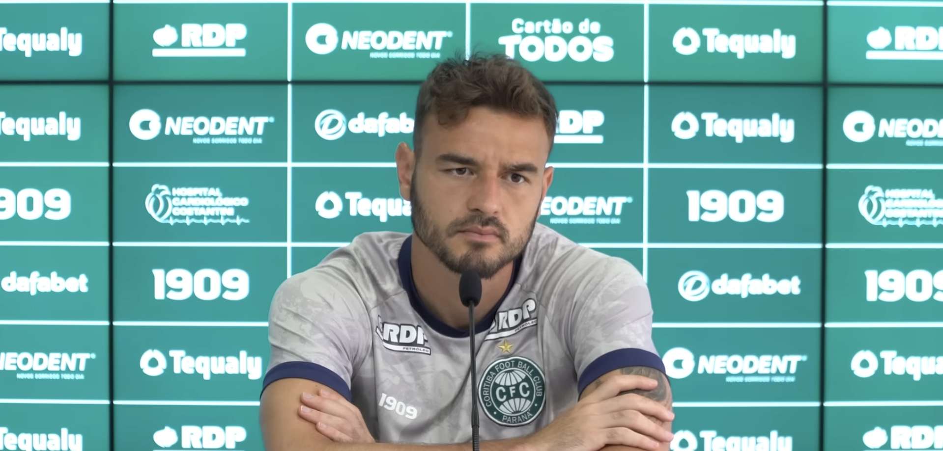 Gabriel Vasconcelos valoriza vit�ria na estreia 
