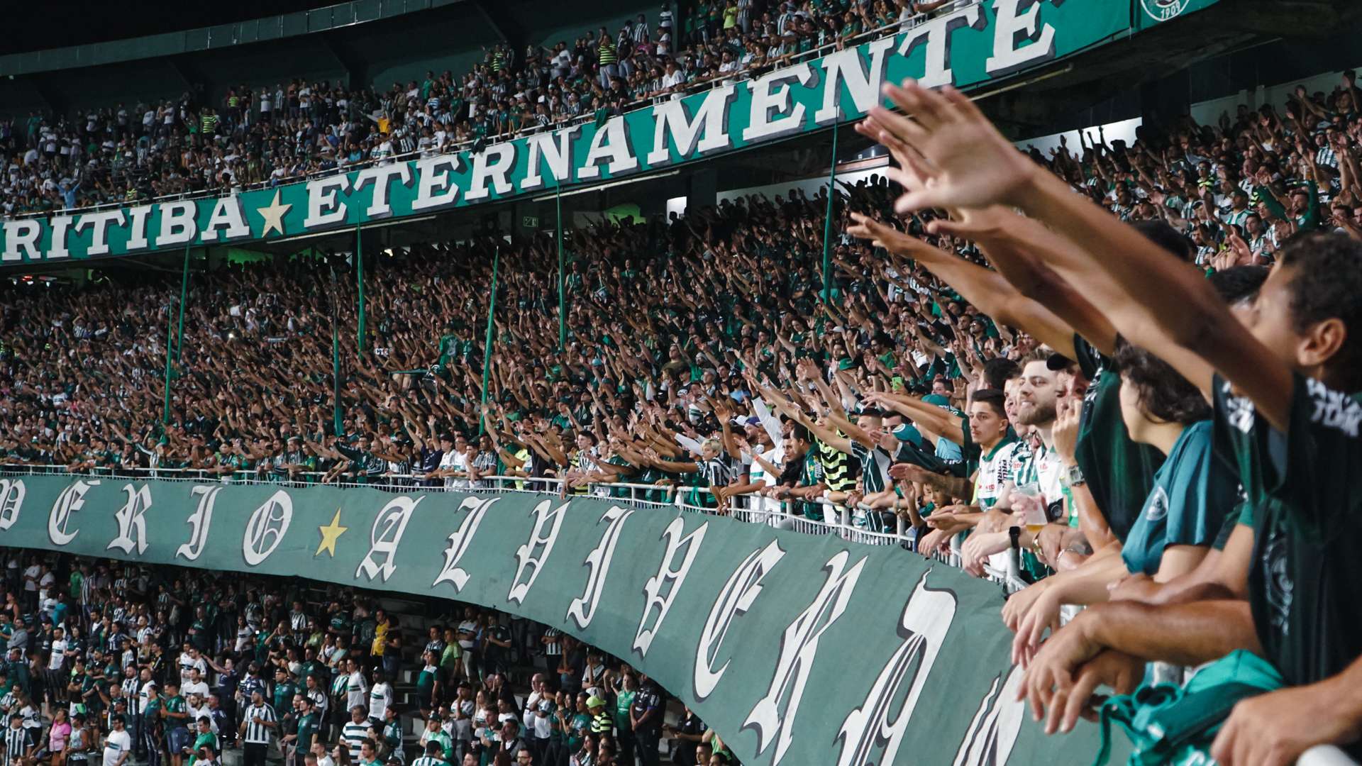 Galeria da Torcida #CFCxLEC