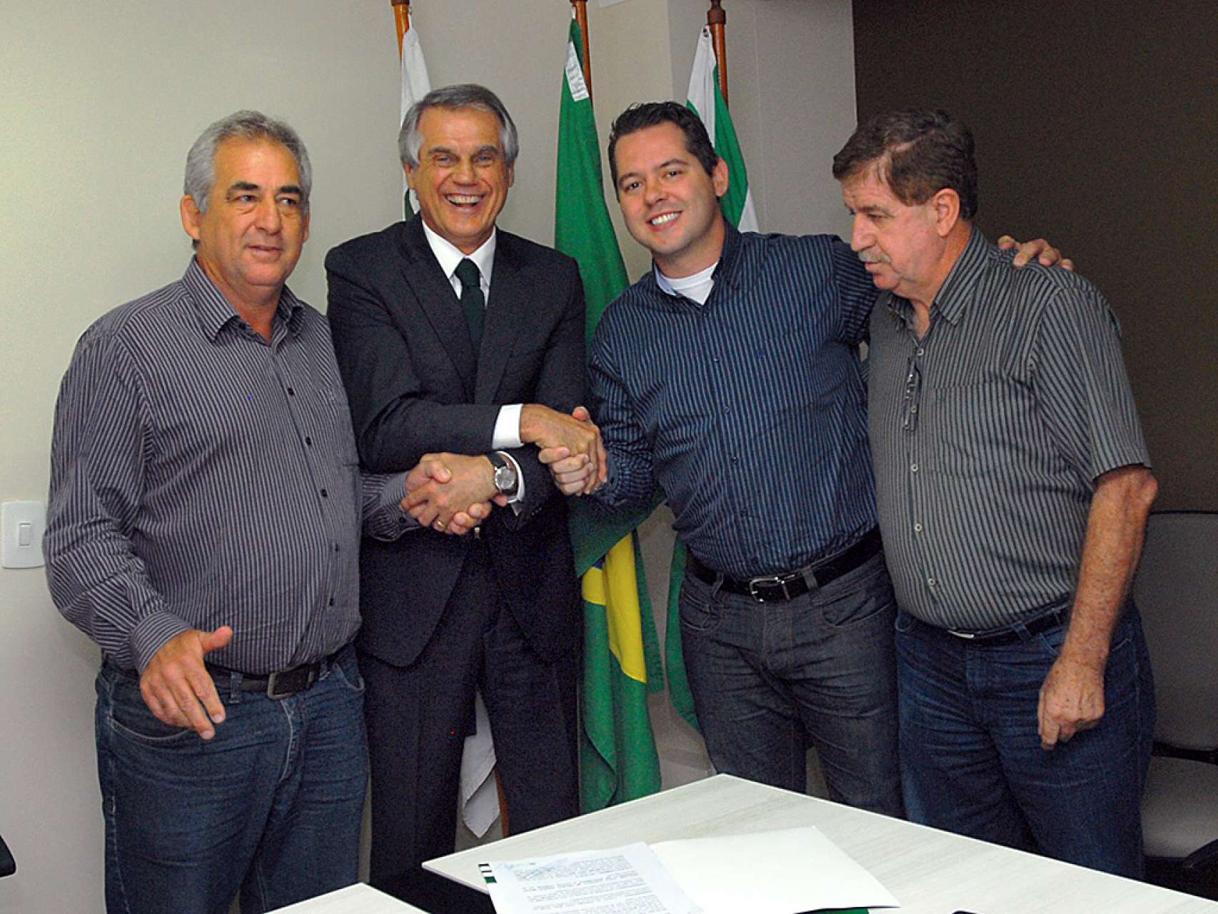 C�nsul Coxa em Siqueira Campos