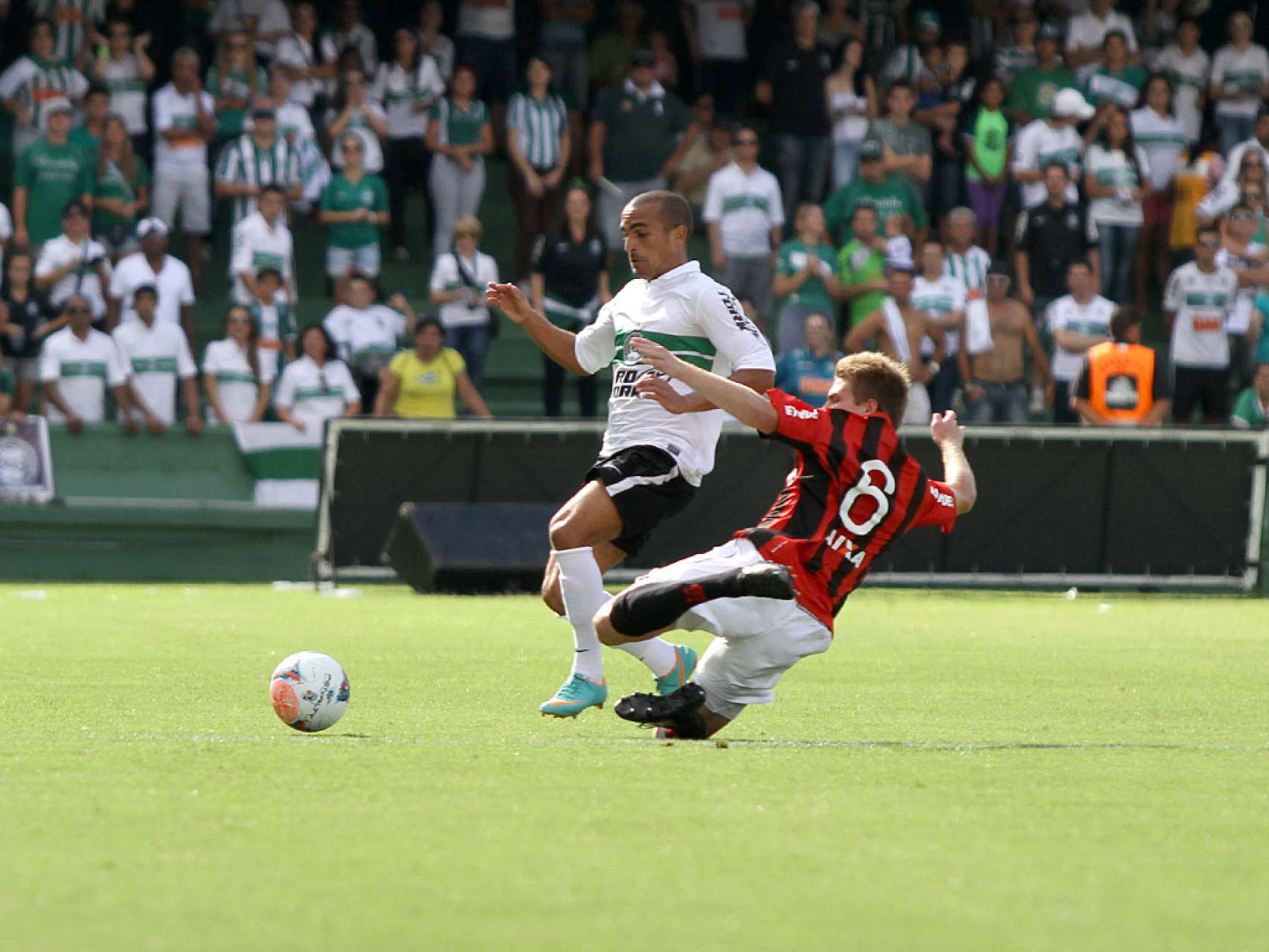 Coritiba e Atl�tico fazem 29� partida pelo Brasileir�o