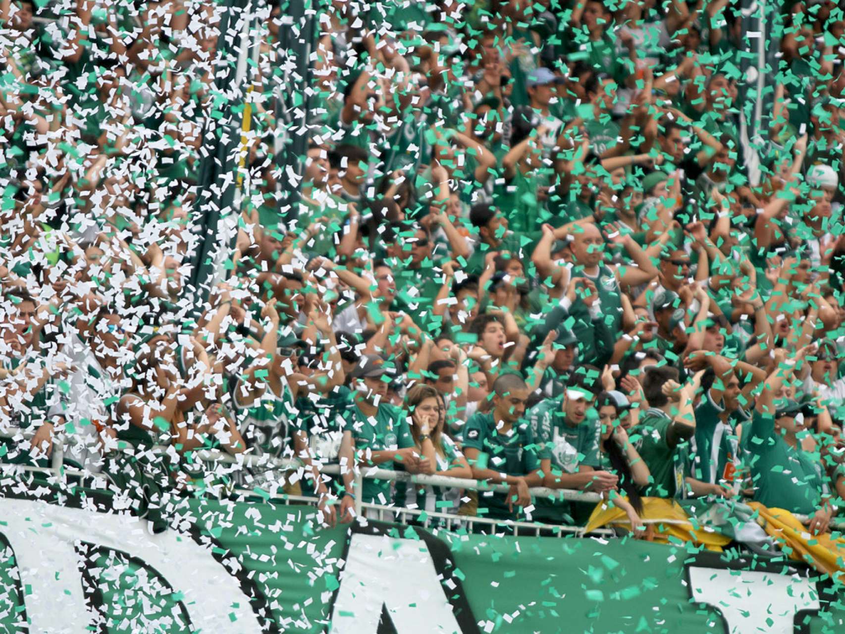 Coritiba lan�a nos pr�ximos dias v�deo dos bastidores do Tetra