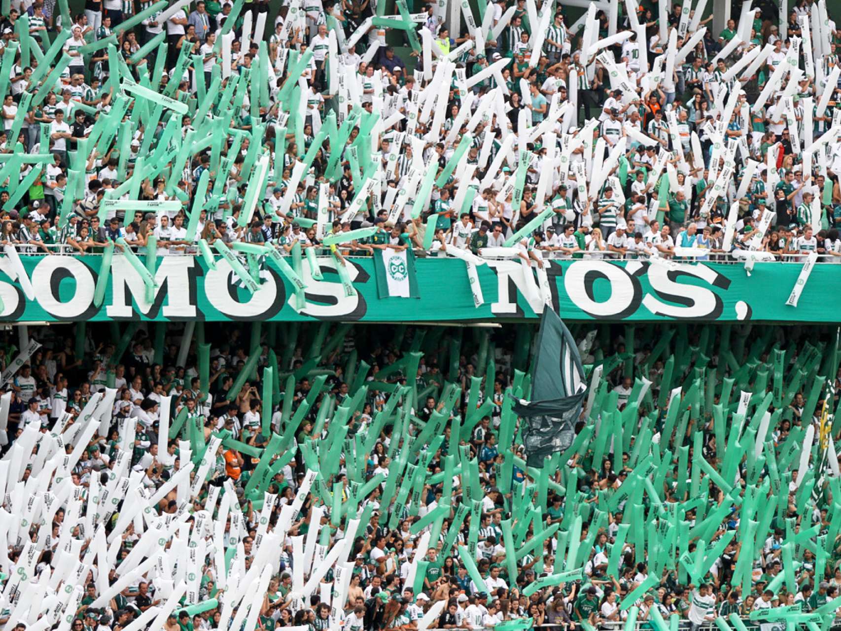 Coritiba tem a melhor m�dia de p�blico do Paranaense 2013