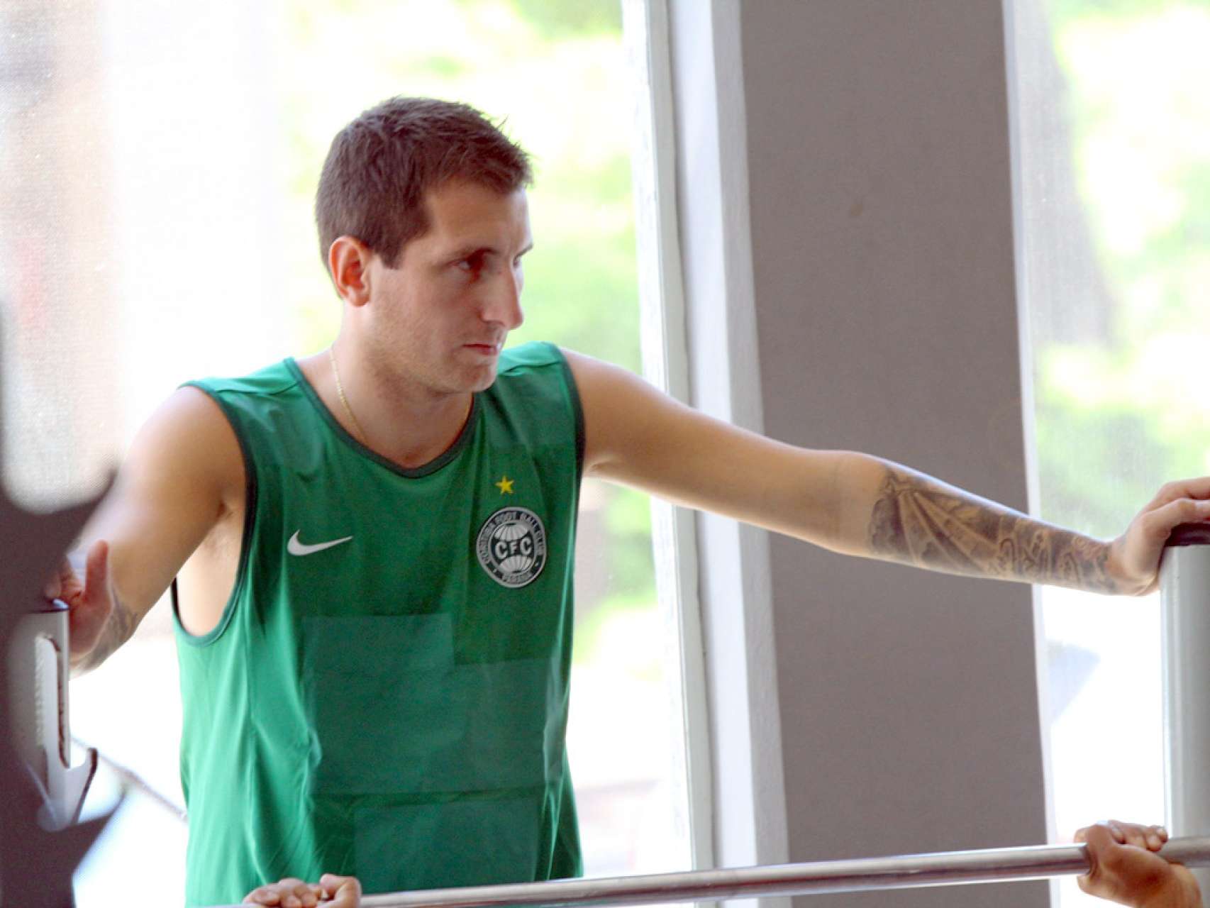 Bottinelli passa por cirurgia com sucesso