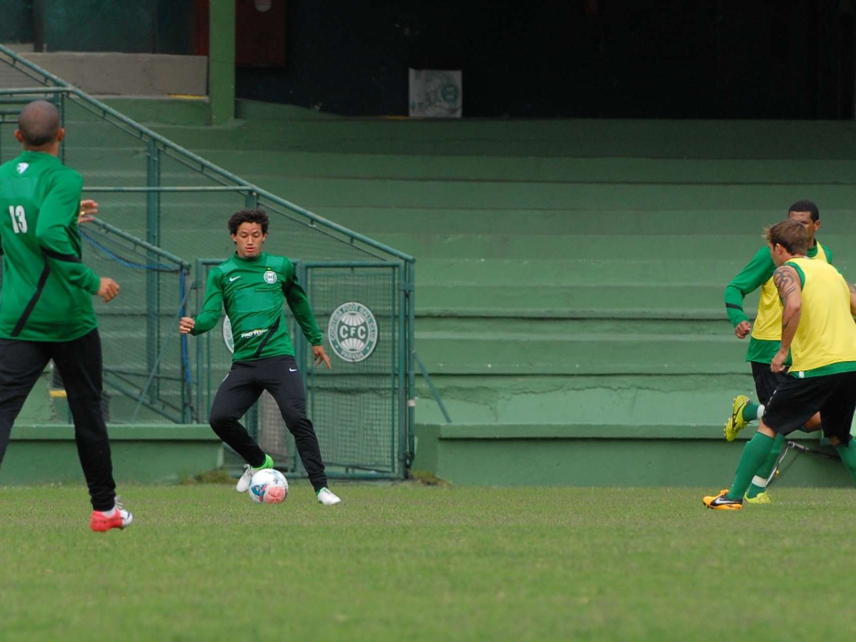 Arthur comemora boa adapta��o