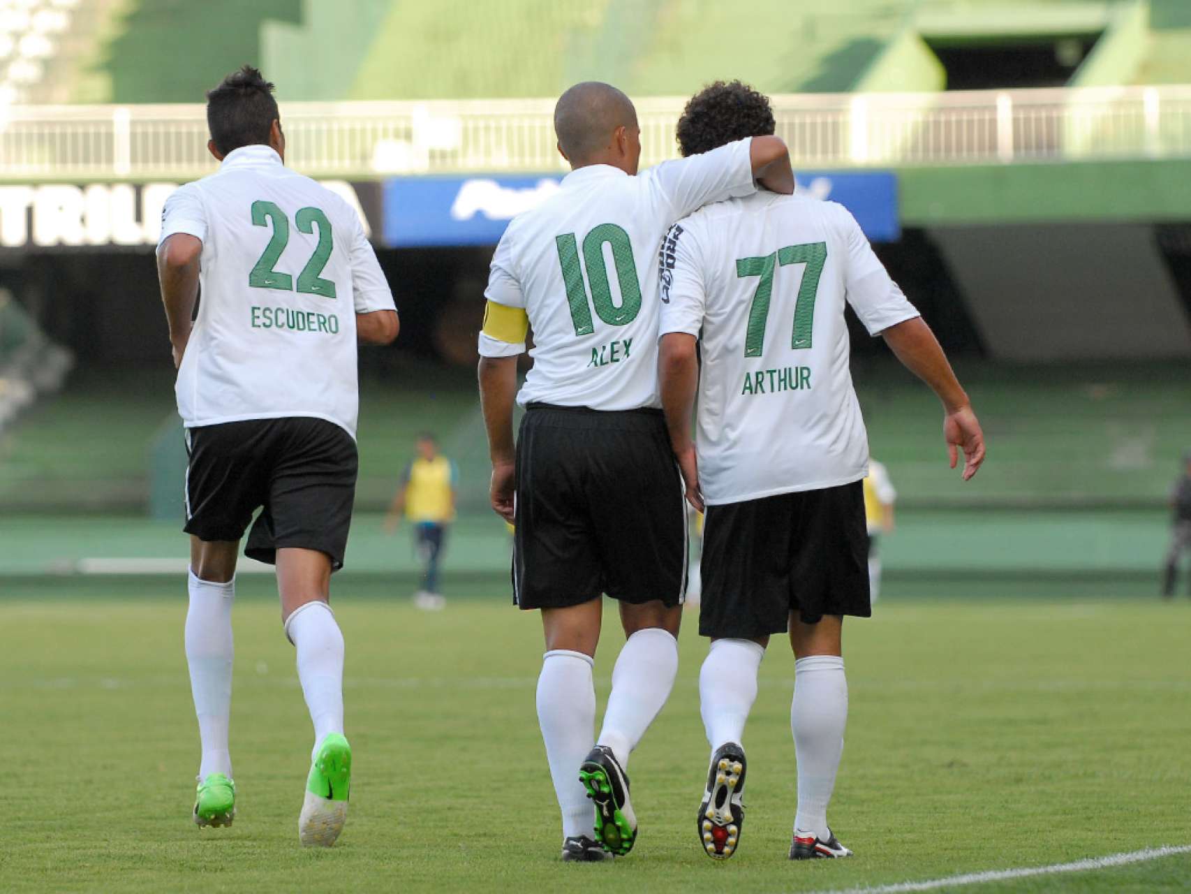 Fotos da vit�ria do Coxa sobre o J. Malucelli