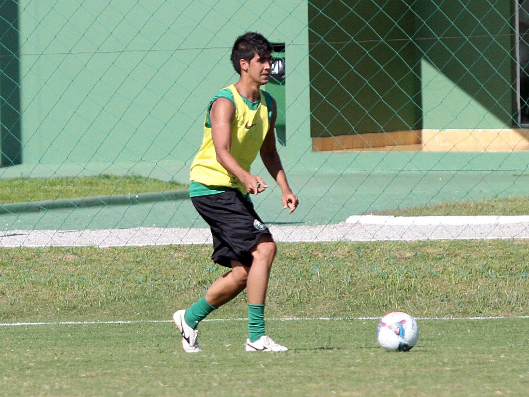 Leandro Almeida traz experi�ncia internacional ao Coritiba