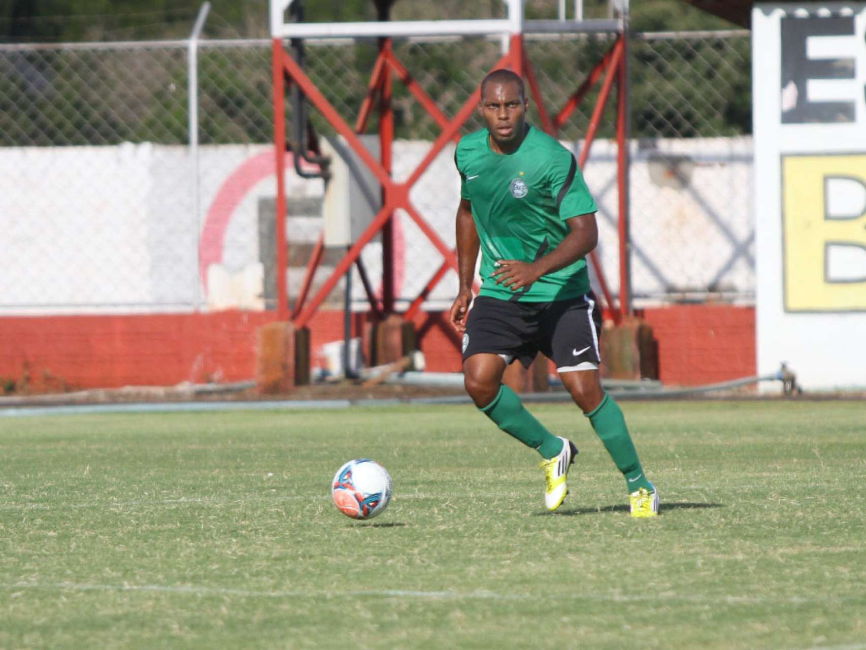 Grupo forte gera op��es na equipe