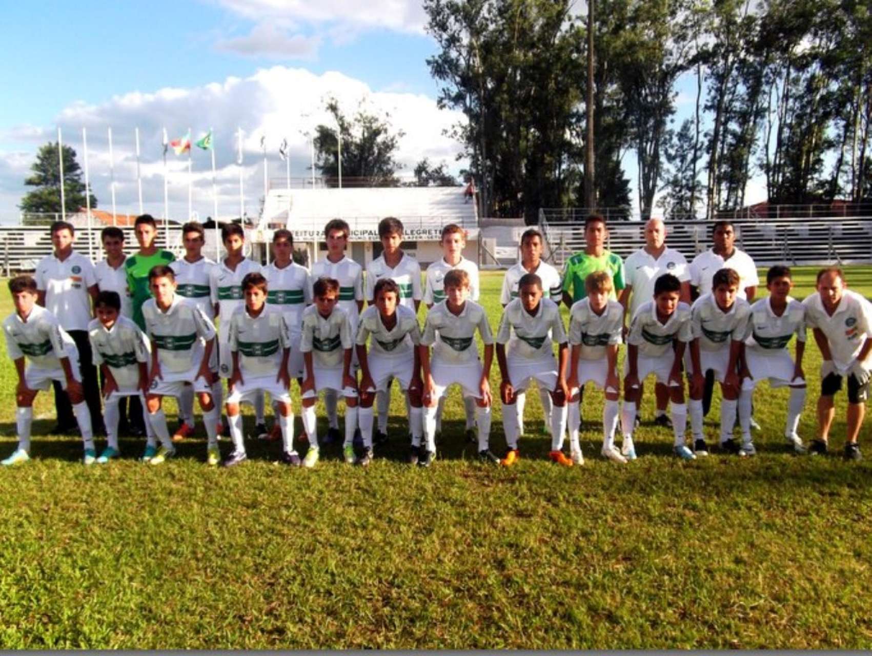 Coxa est� na semifinal do EFIPAN