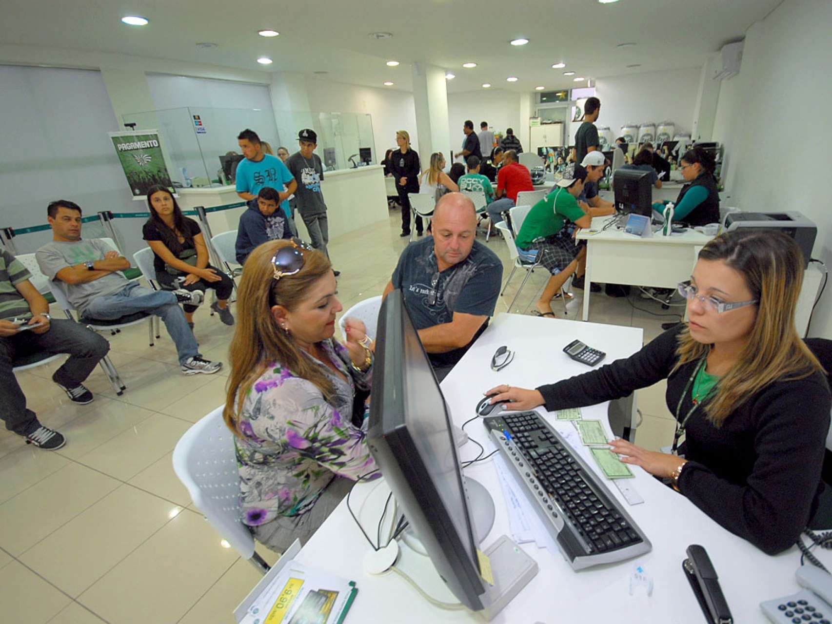 Torcida abra�a causa para retorno ao quadro de S�cios