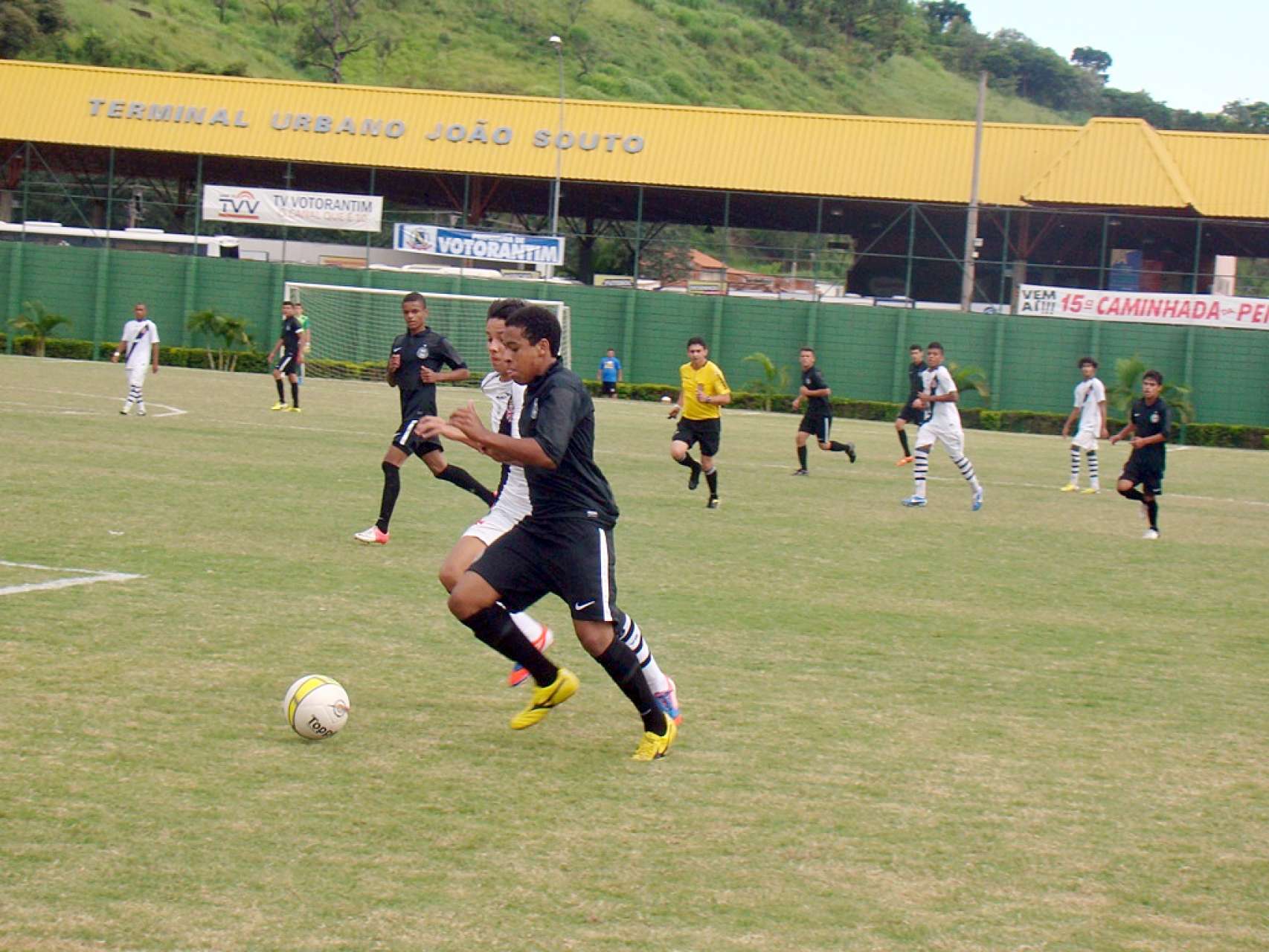 Coxa Sub-15 fica no empate em Votorantim