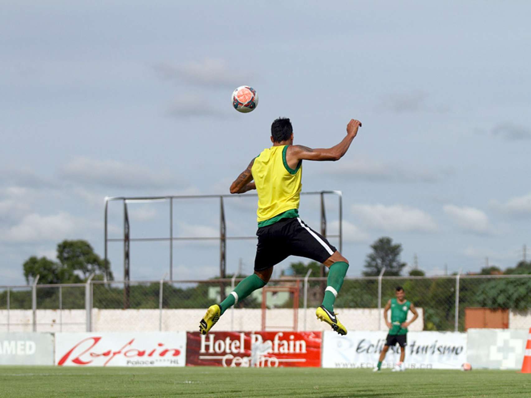 Fotos de mais um dia do Coxa na pr�-temporada